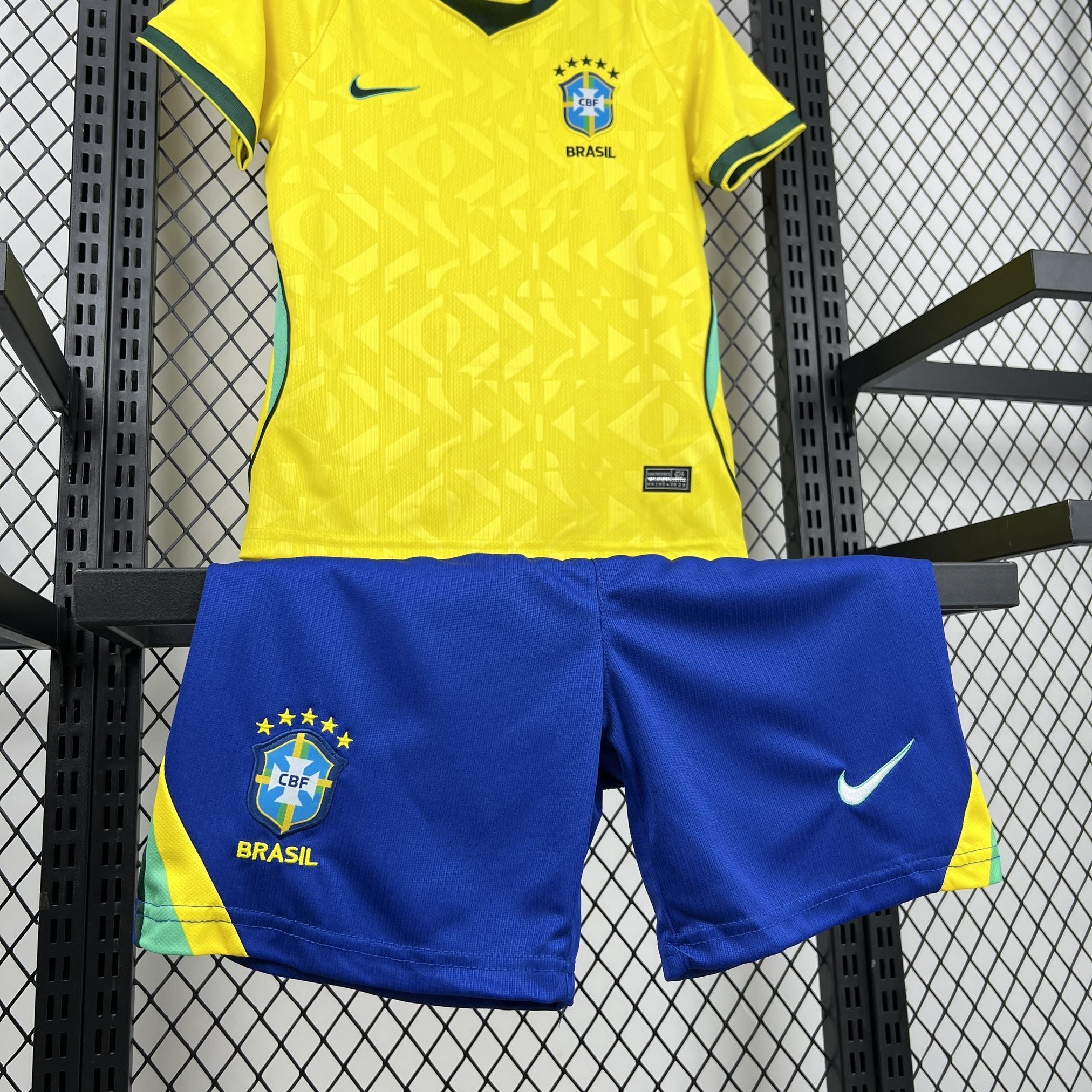 BRÉSIL - ENSEMBLE ENFANT DOMICILE 2026