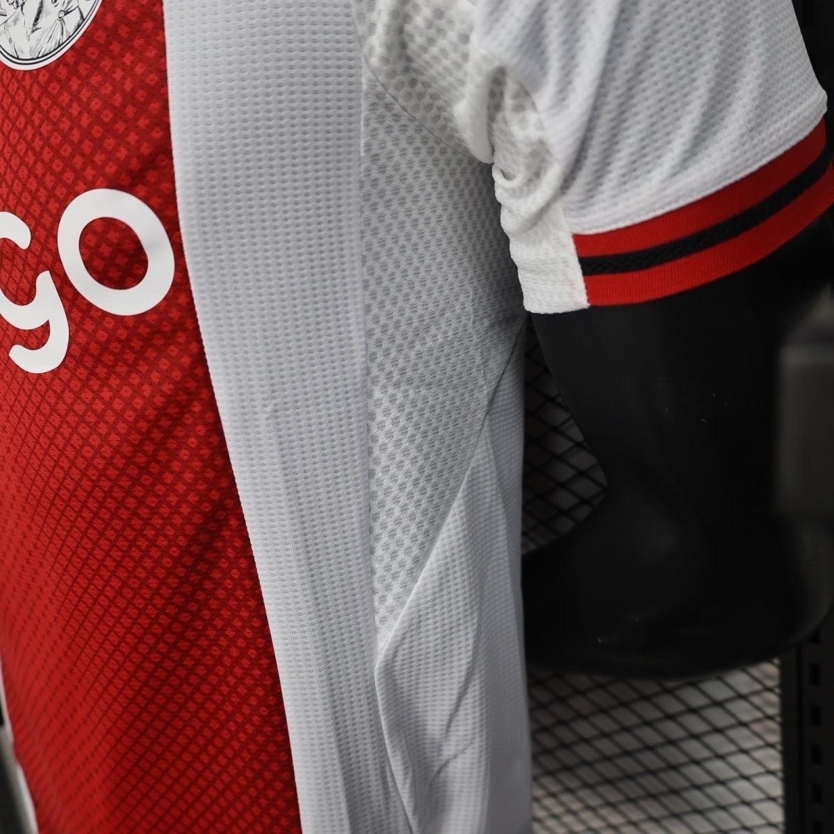 AJAX - MAILLOT DOMICILE JOUEUR 25/26