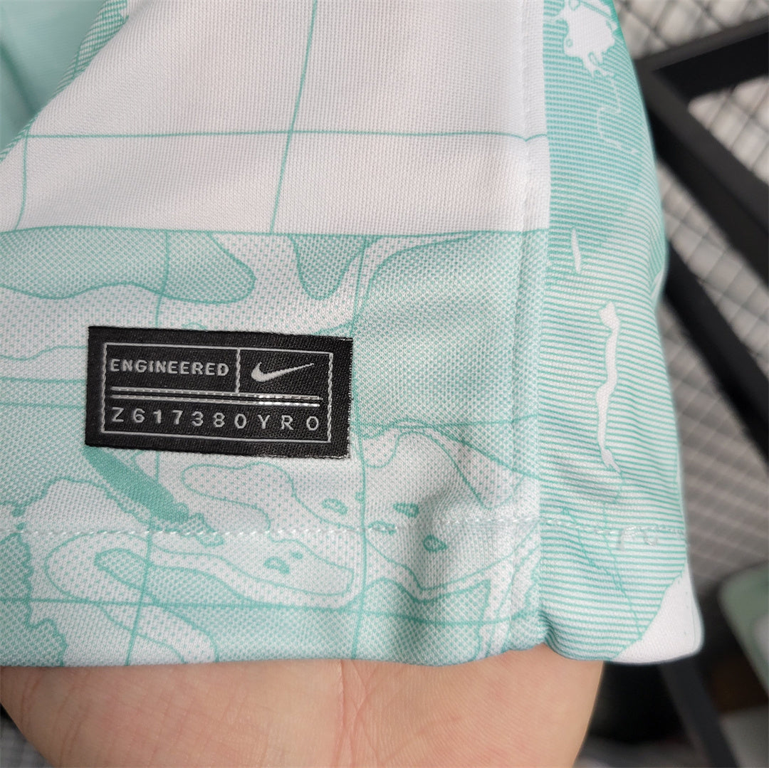 22-23 Inter Milan away