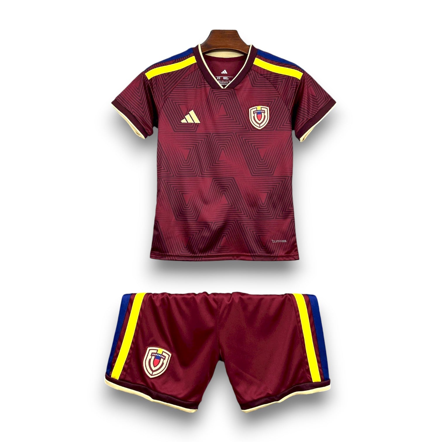 VENEZUELA - ENSEMBLE ENFANT DOMICILE 2026