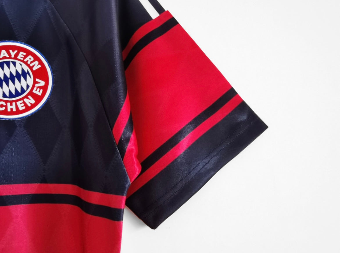 FC BAYERN - MAILLOT DOMICILE 1998/99