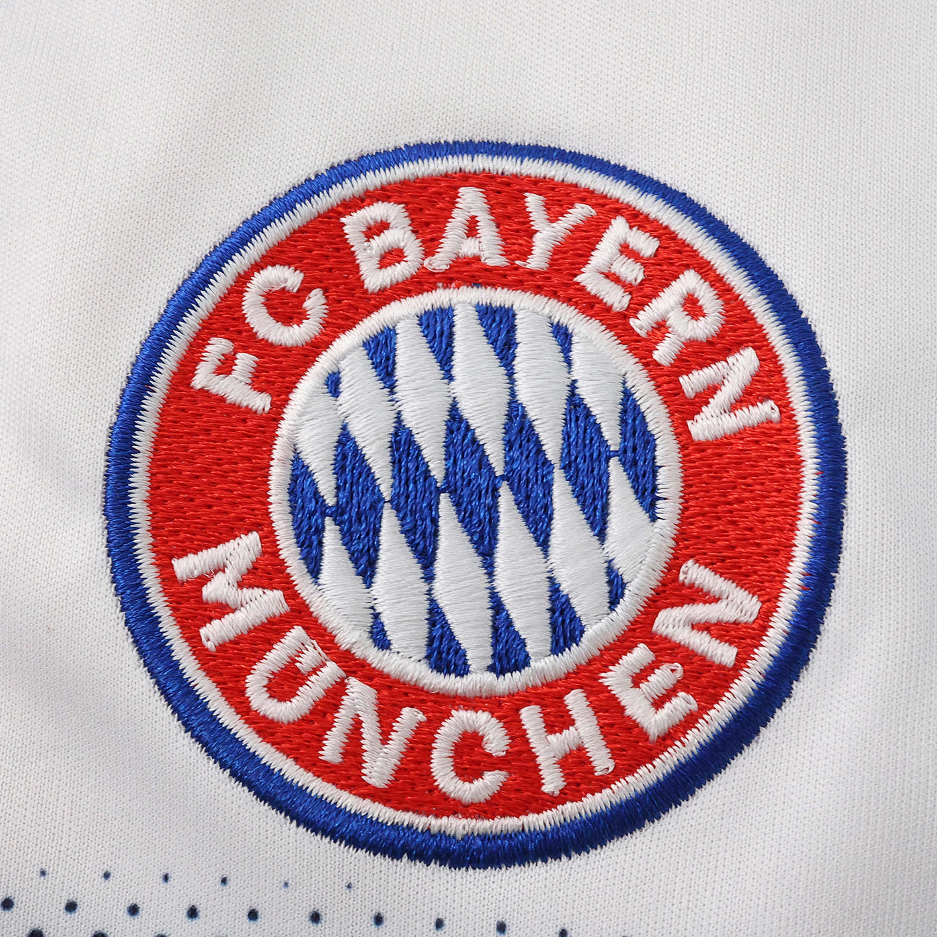 BAYERN MUNICH - MAILLOT ENTRAINEMENT 25/26
