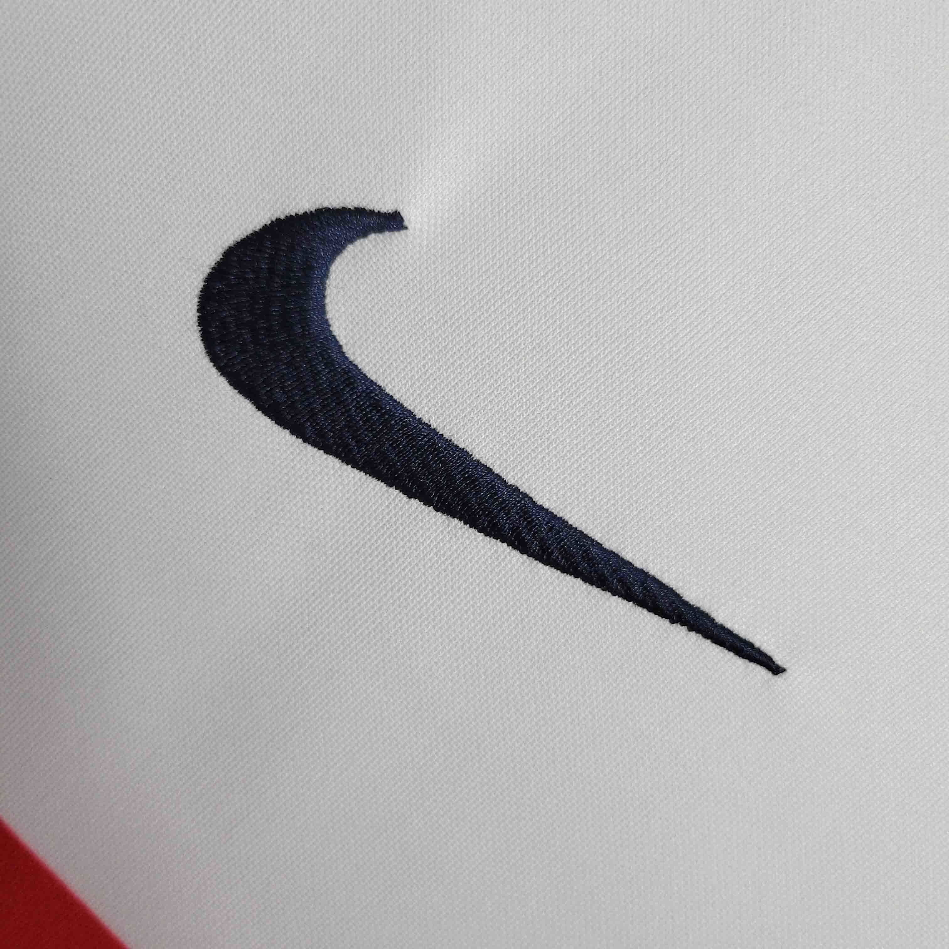 PARIS SAINT GERMAIN - MAILLOT EXTÉRIEUR 23/24