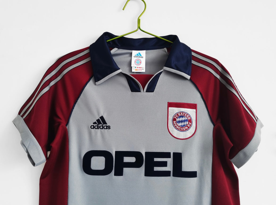 FC Bayern 1998/99 Third