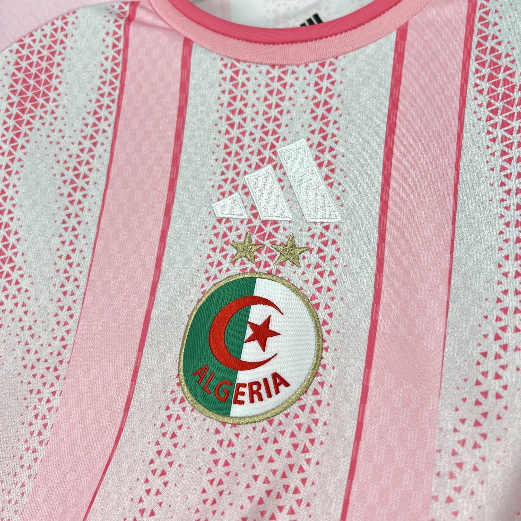 ALGÉRIE - MAILLOT AVANT MATCH "ROSE" 2026