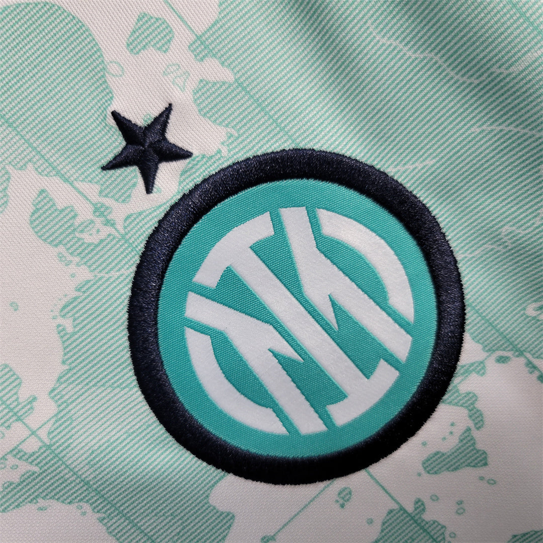 22-23 Inter Milan away