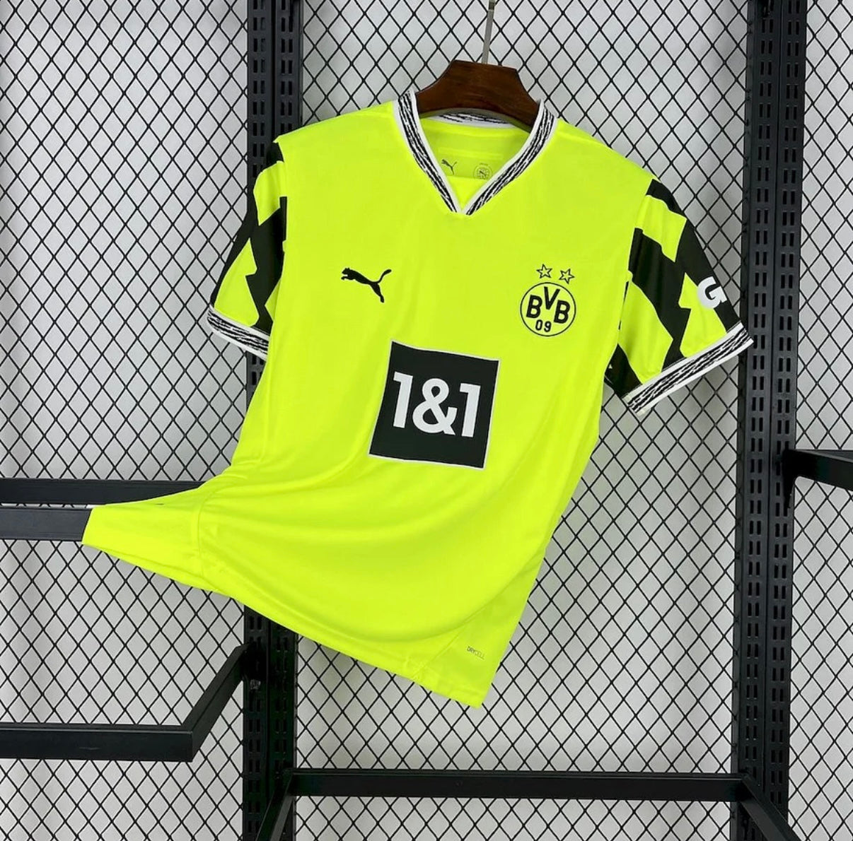BVB Dortmund 2025/26 Third