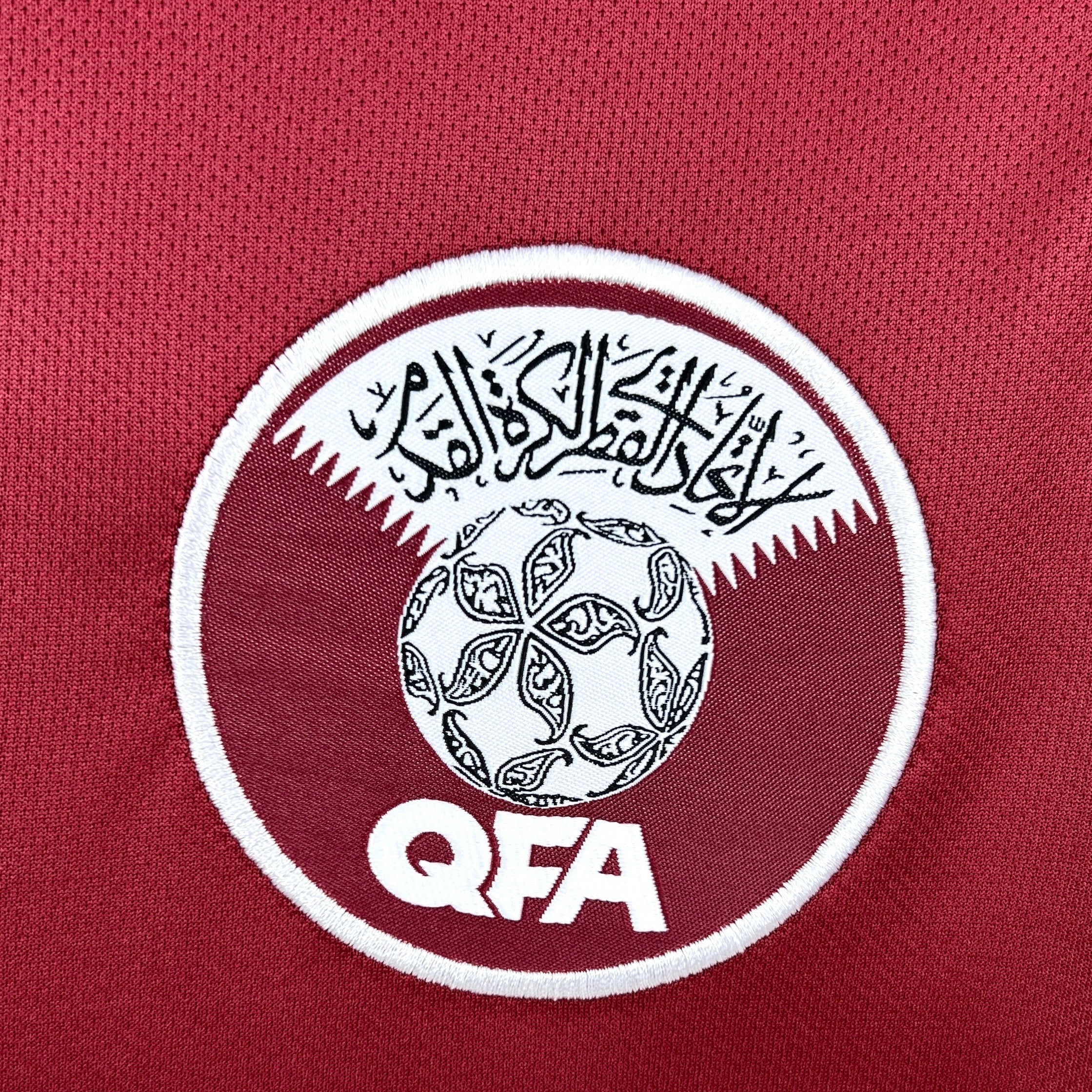 QATAR - MAILLOT DOMICILE 2026