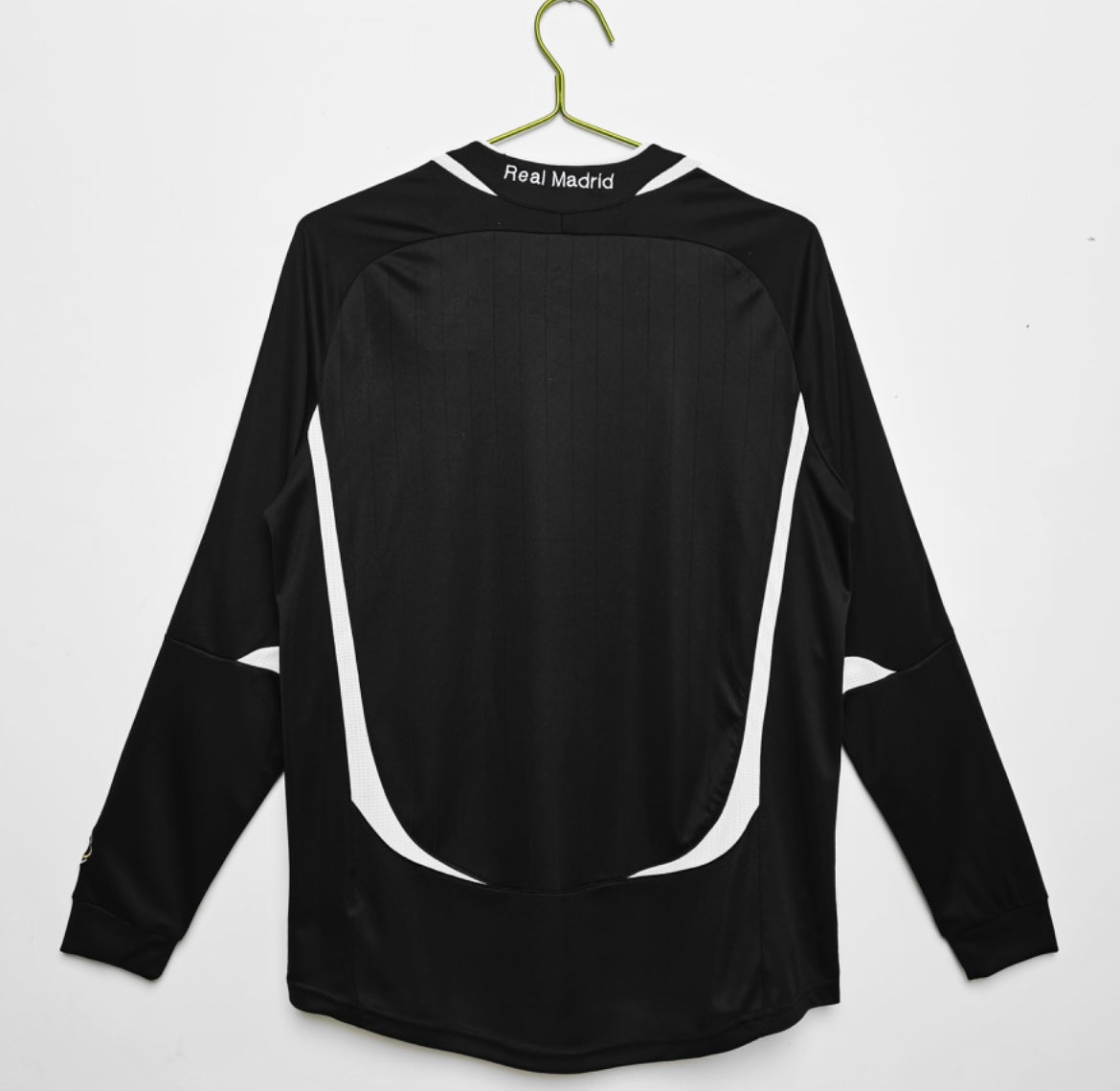 REAL MADRID - MAILLOT EXTÉRIEUR MANCHES LONGUES 06/07