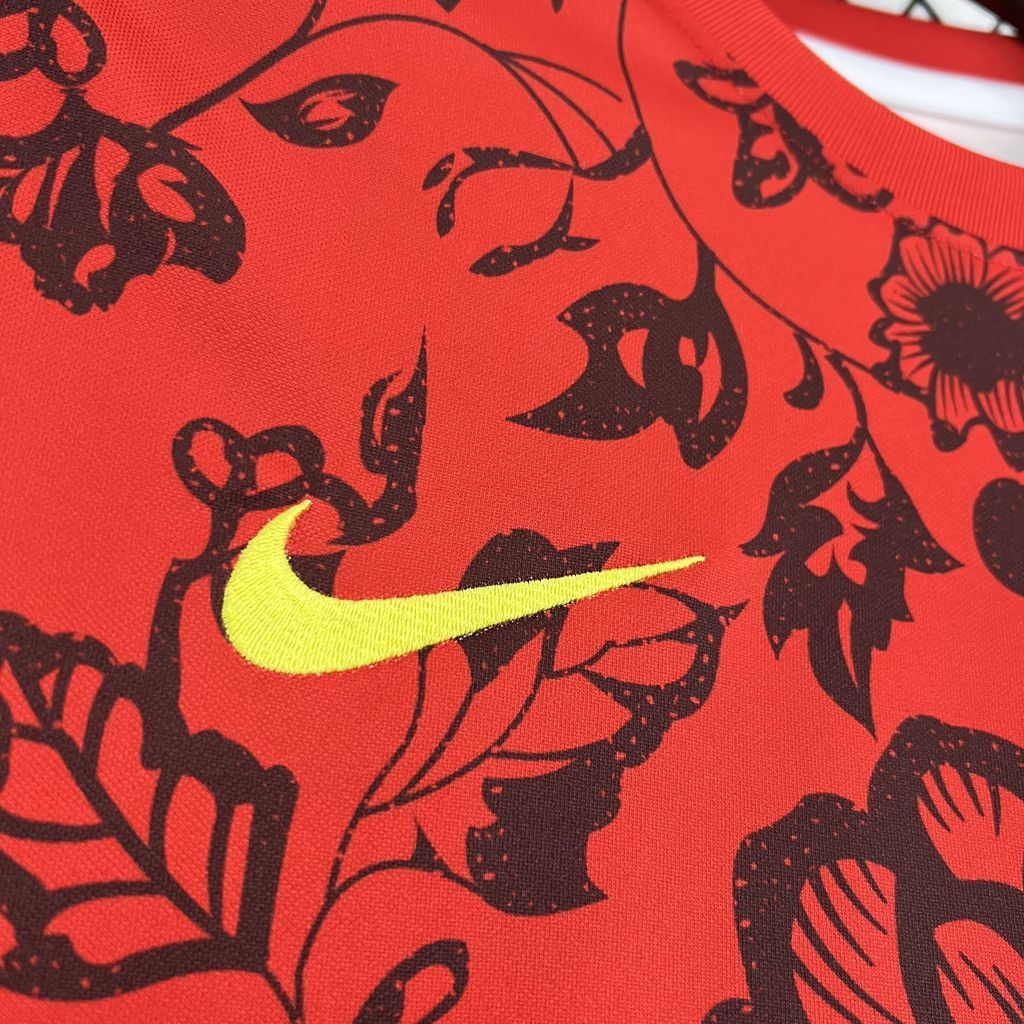 PORTUGAL - MAILLOT CONCEPT "FLEURS ROUGES" 24/25