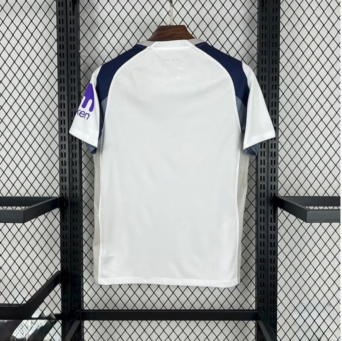 Tottenham 2025/26 Domicile