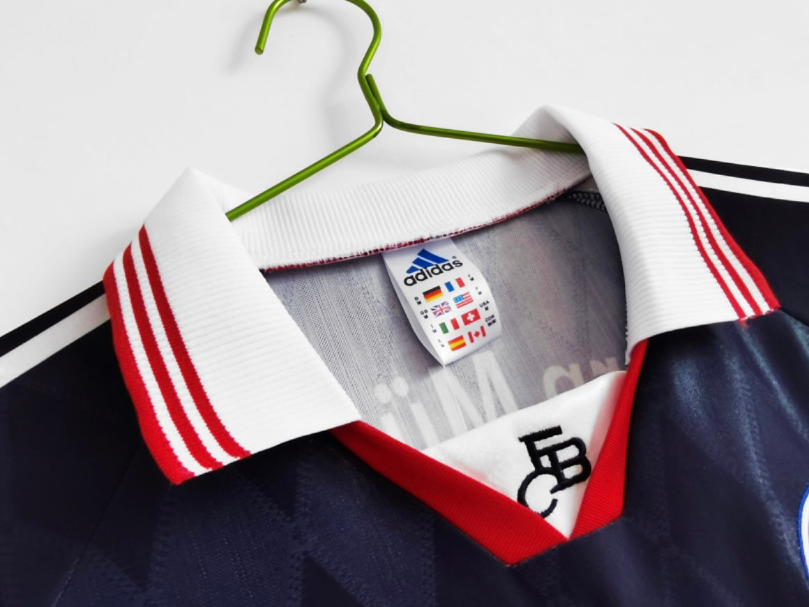 FC BAYERN - MAILLOT DOMICILE 1998/99