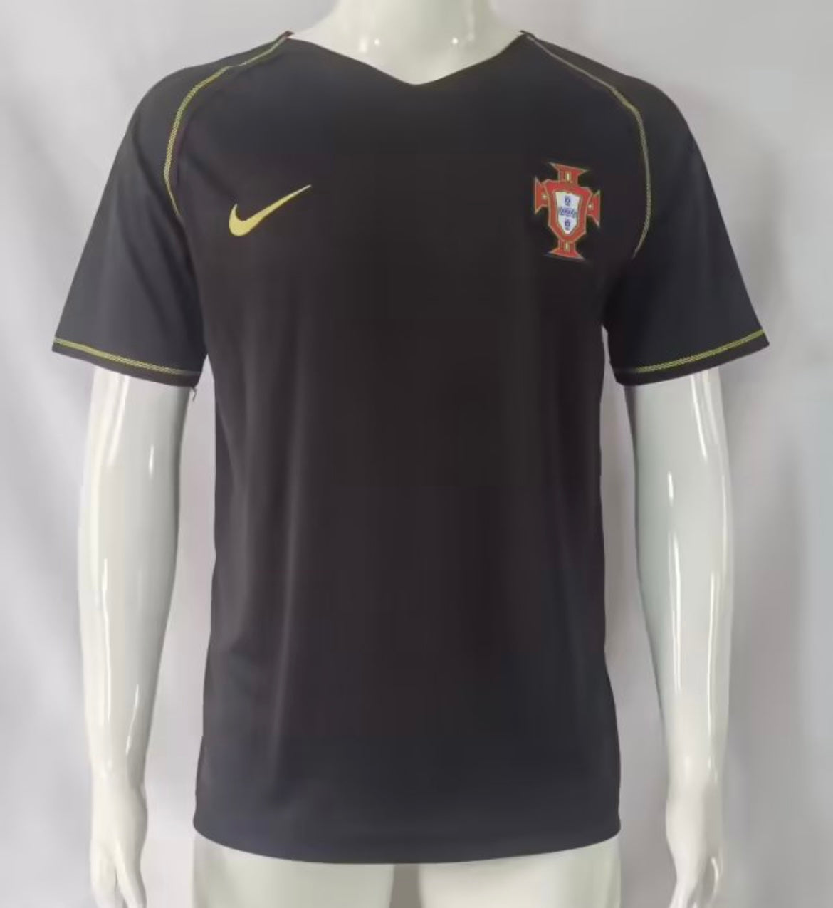 PORTUGAL - MAILLOT EXTÉRIEUR 2006