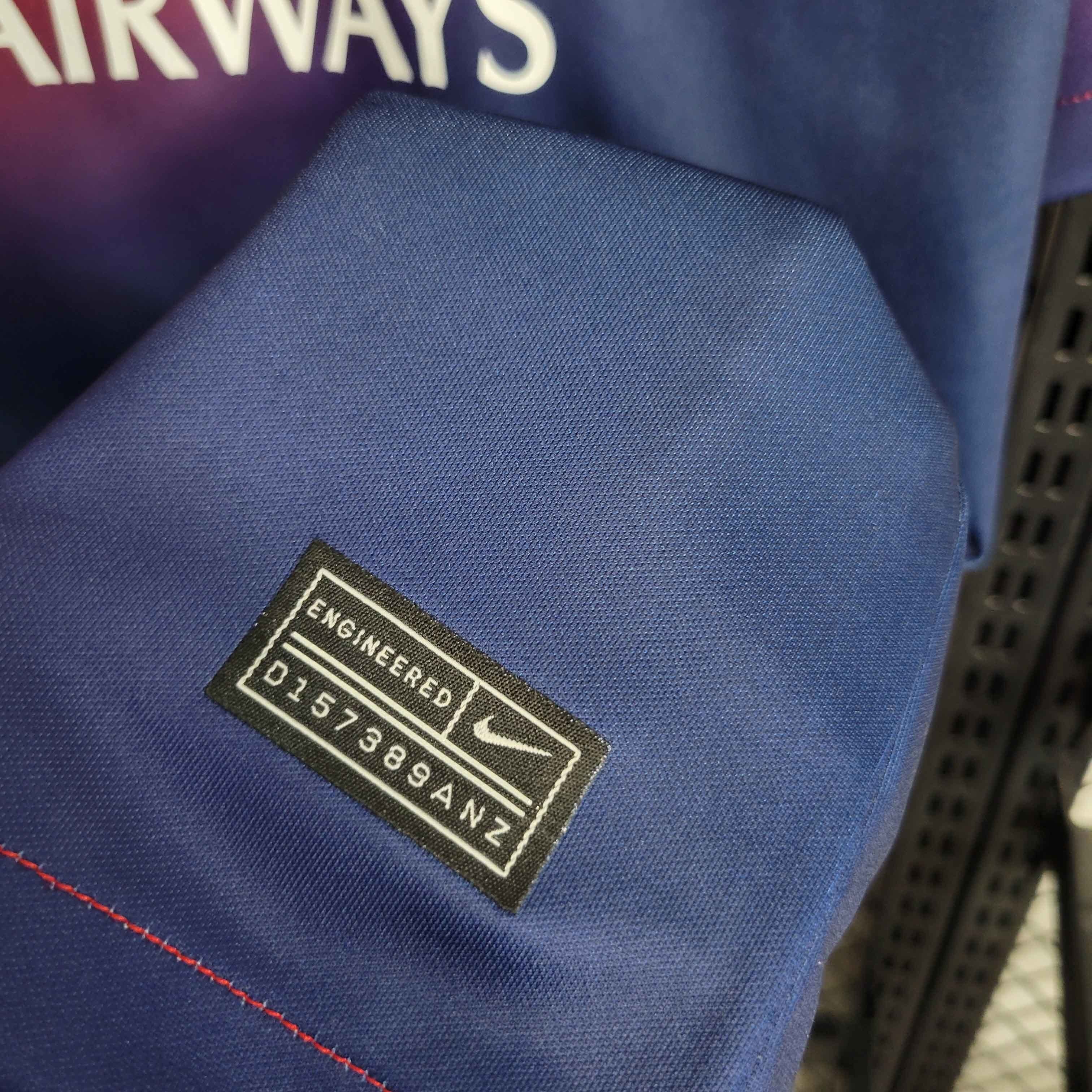 PARIS SAINT GERMAIN - MAILLOT ENTRAINEMENT 23/24