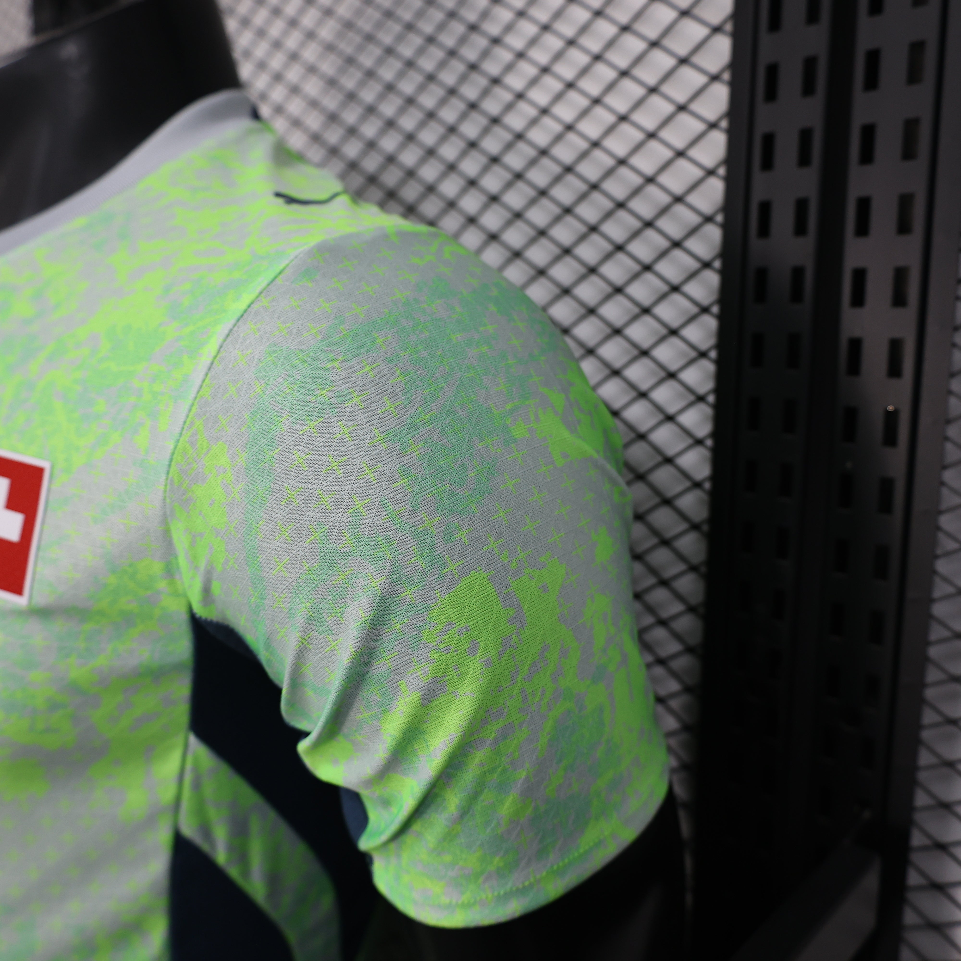 SUISSE - MAILLOT EXTÉRIEUR JOUEUR 2026