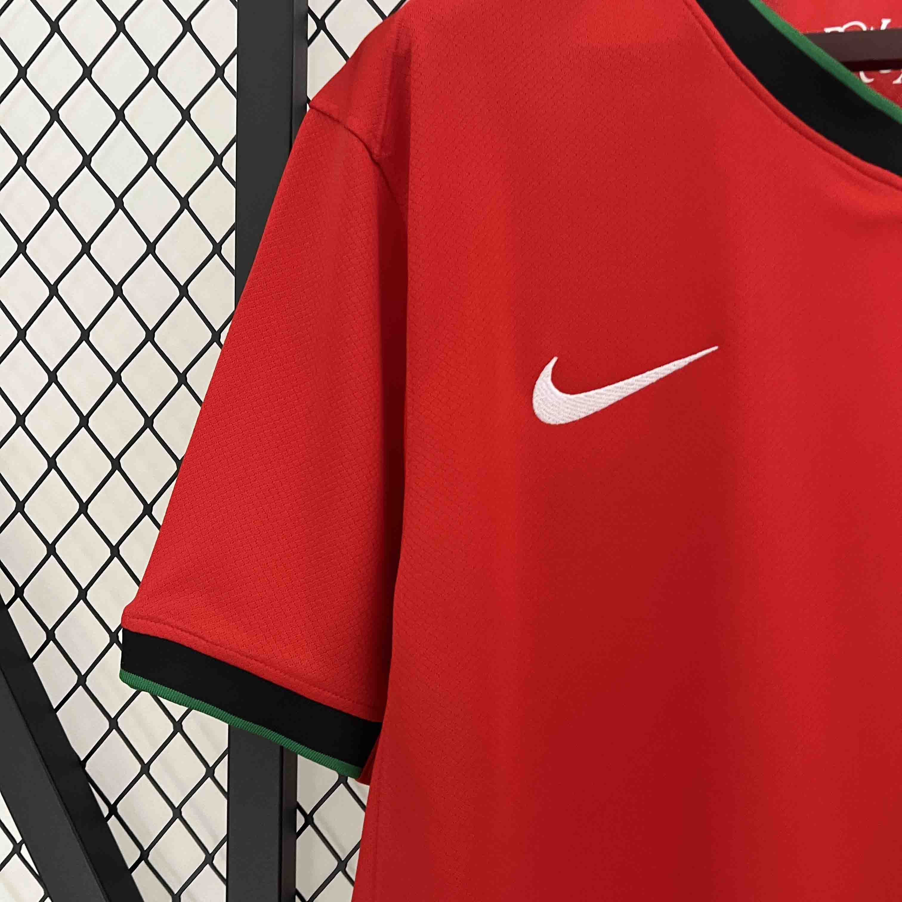 PORTUGAL - MAILLOT DOMICILE 2024