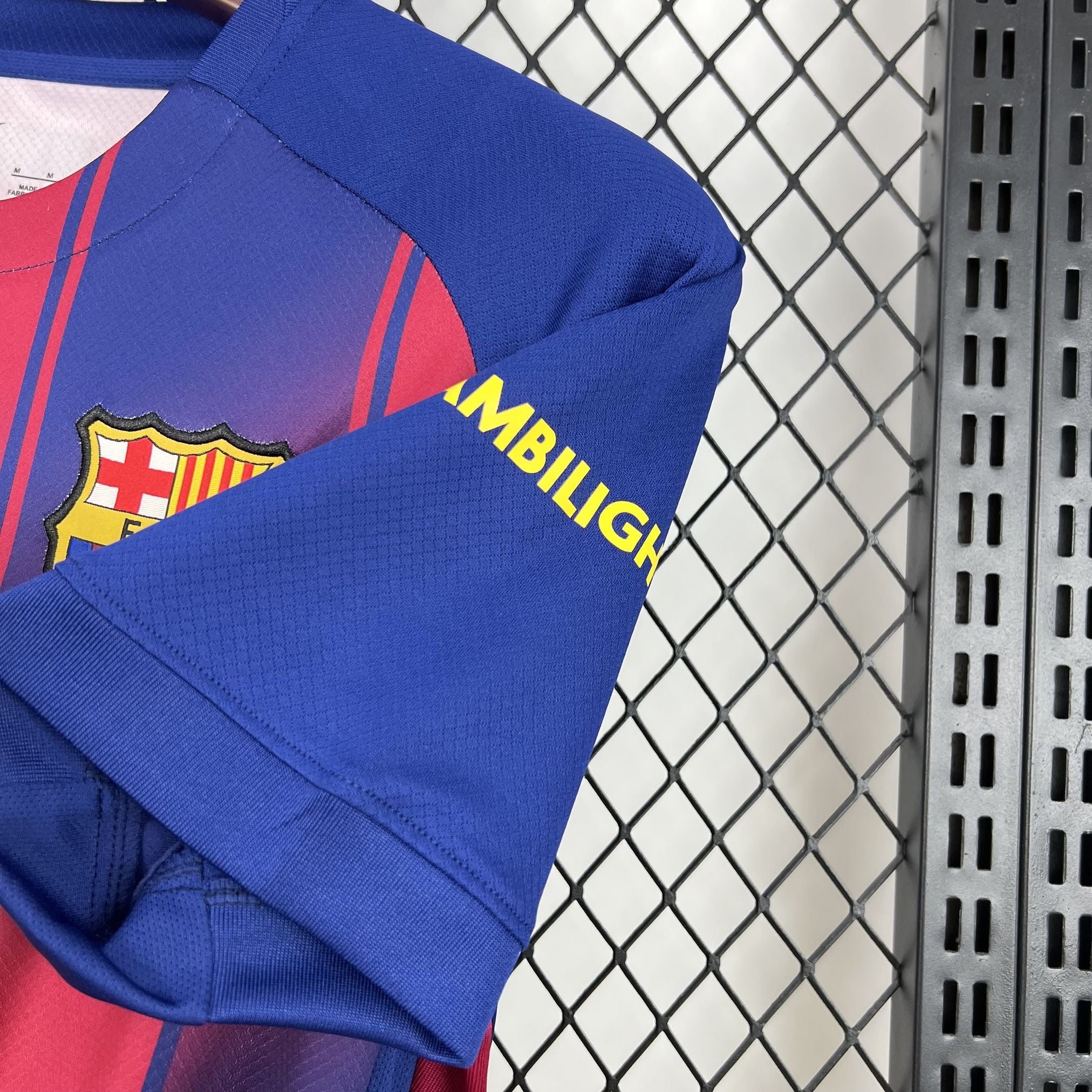 FC BARCELONE - MAILLOT DOMICILE X Olivia Rodrigo 25/26