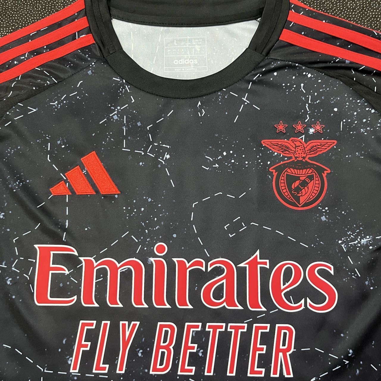 BENFICA - MAILLOT EXTÉRIEUR 24/25