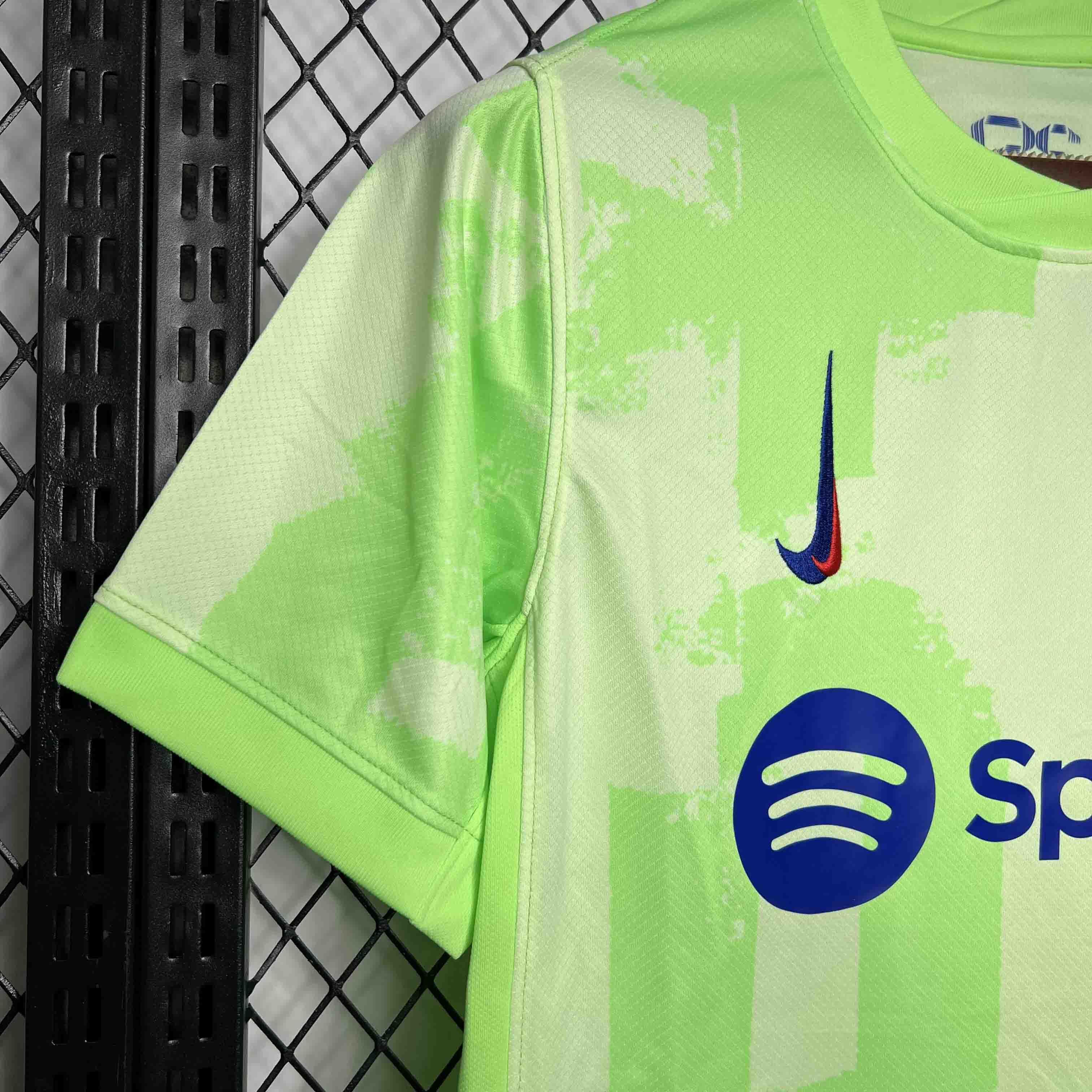 FC BARCELONE - MAILLOT EXTÉRIEUR THIRD 24/25