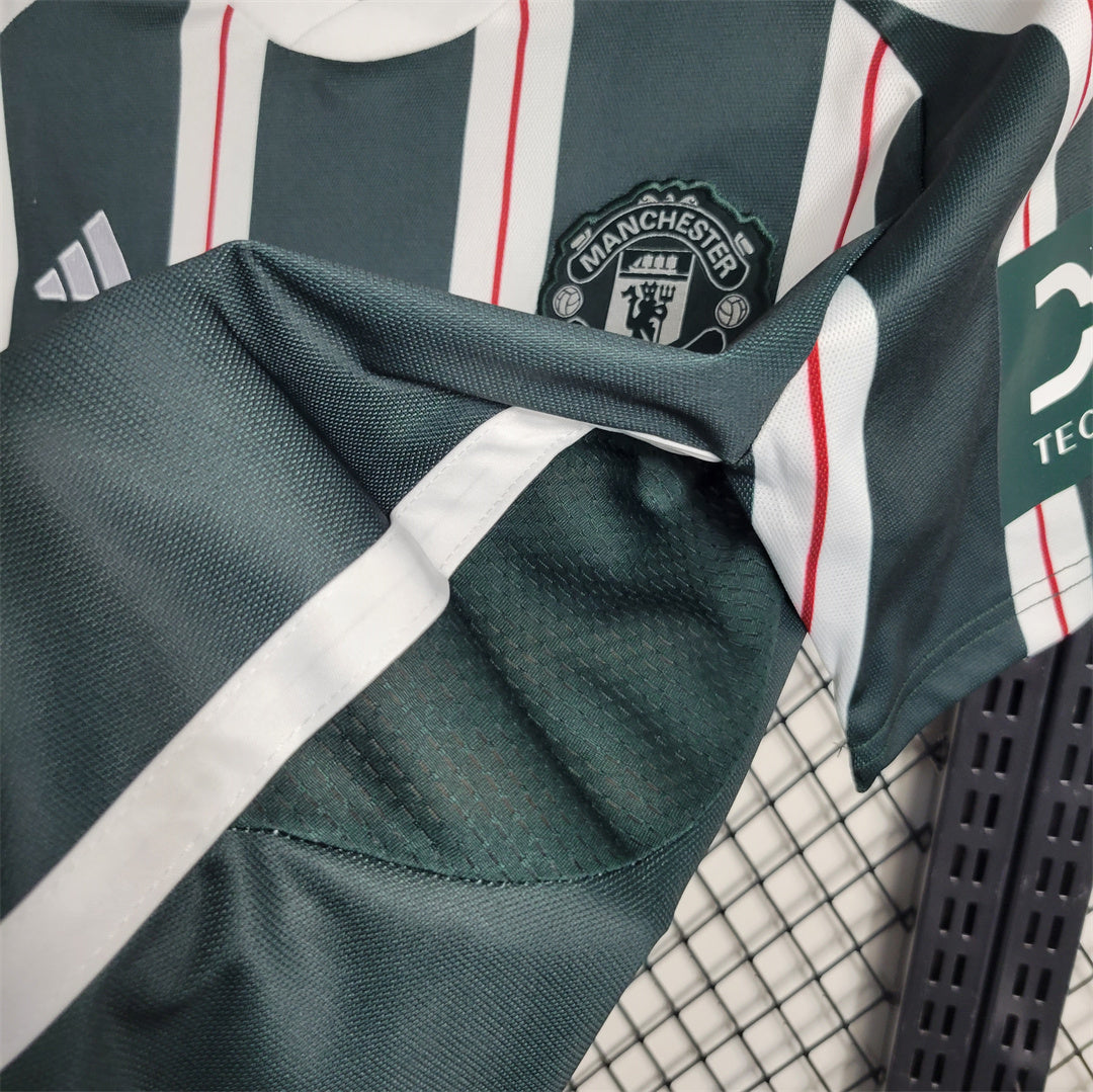 MANCHESTER UNITED - MAILLOT EXTÉRIEUR 23/24