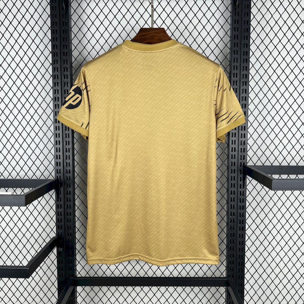 REAL MADRID - MAILLOT CONCEPT "OR" 25/26