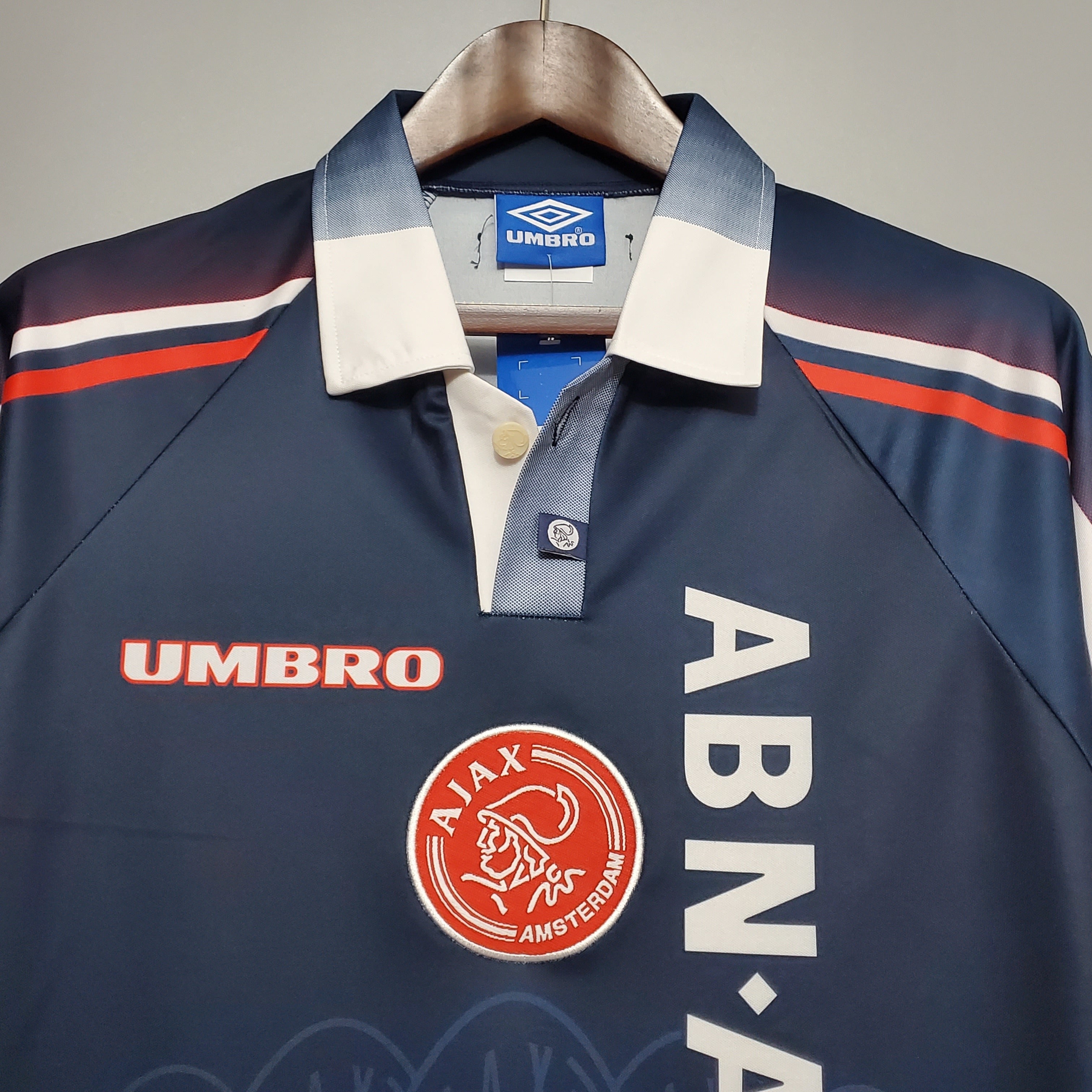 AJAX - MAILLOT EXTÉRIEUR RETRO 97/98