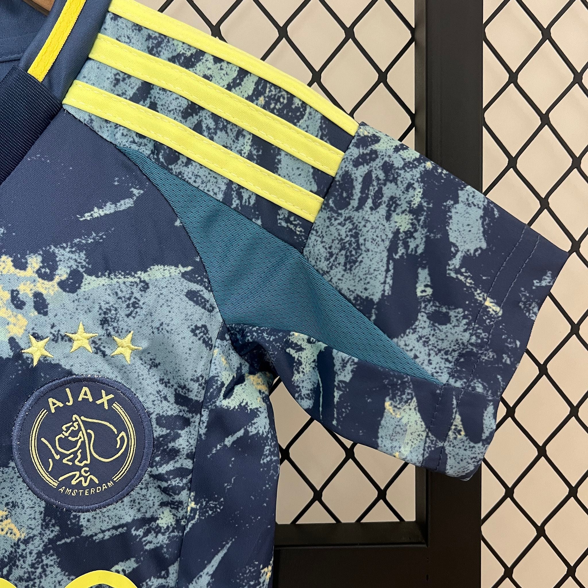 AJAX - ENSEMBLE ENFANT EXTÉRIEUR 24/25