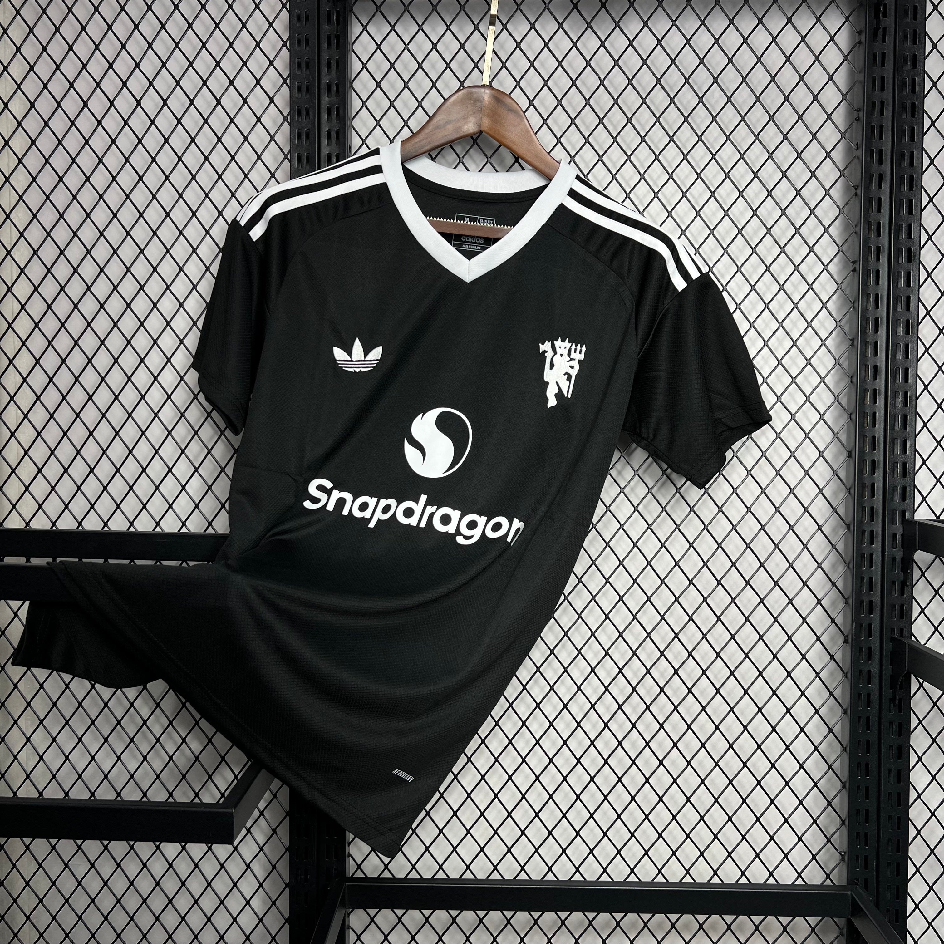 MANCHESTER UNITED - MAILLOT THIRD 24/25