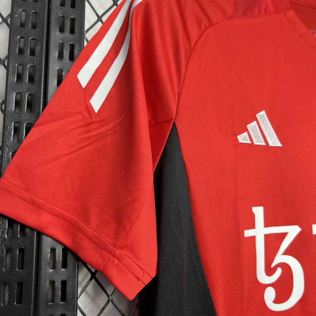 MANCHESTER UNITED - MAILLOT ENTRAINEMENT 24/25