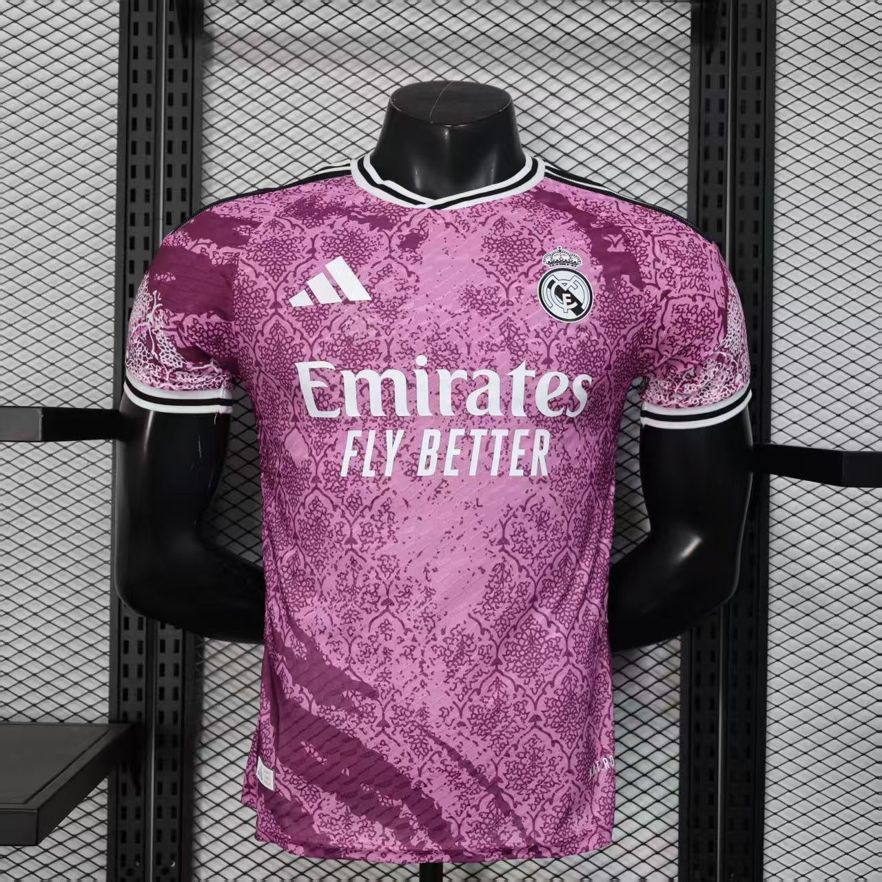 REAL MADRID - MAILLOT CONCEPT 2024