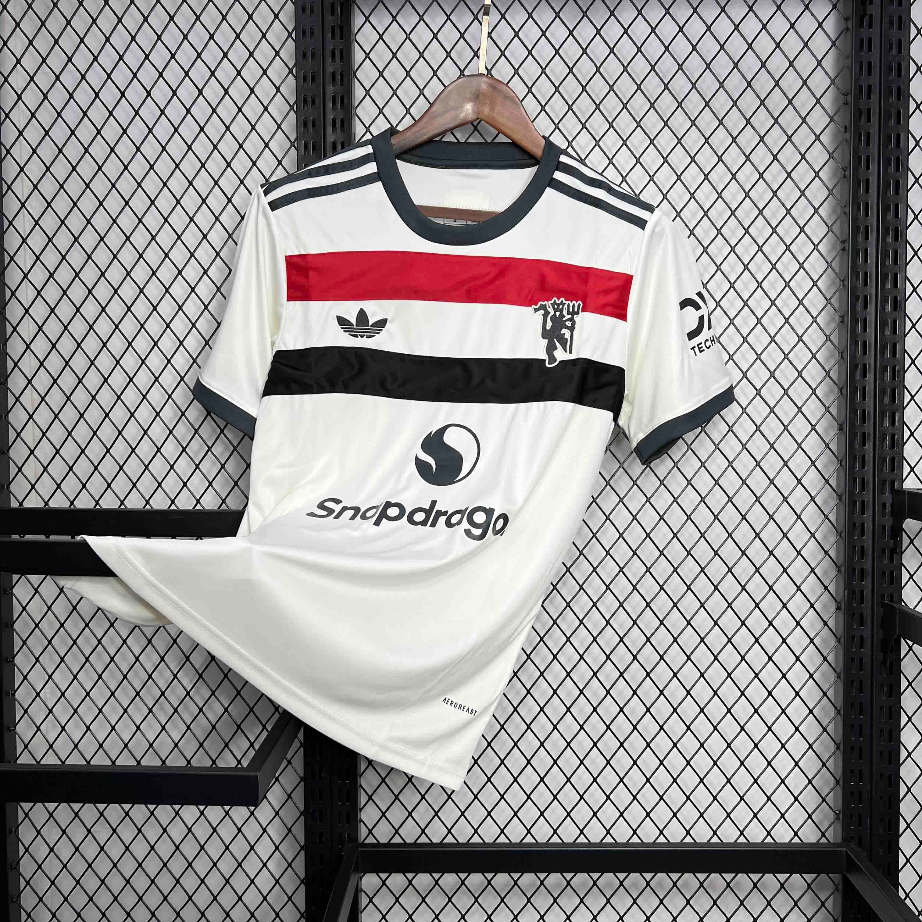 MANCHESTER UNITED - MAILLOT EXTÉRIEUR THIRD 24/25