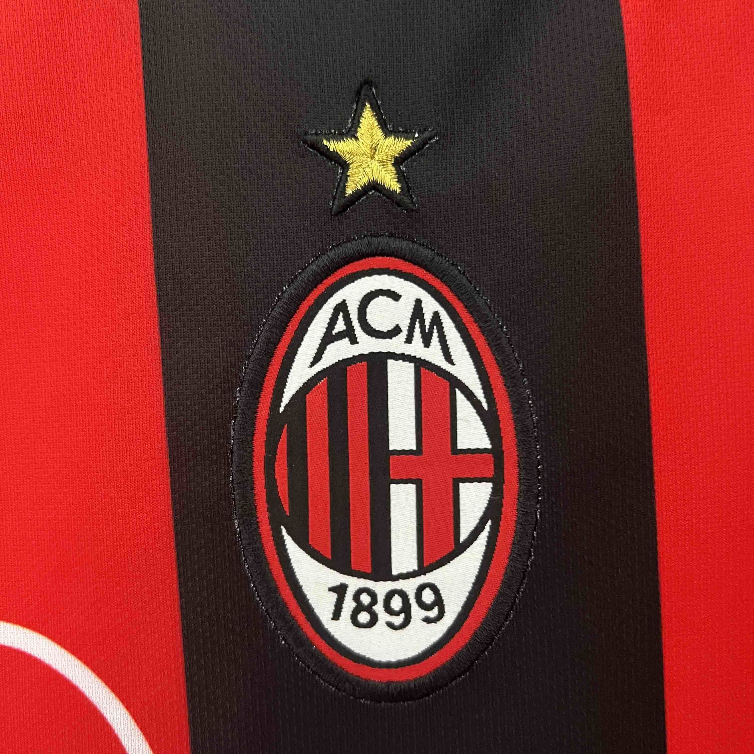 AC MILAN - MAILLOT DOMICILE RETRO 01/02