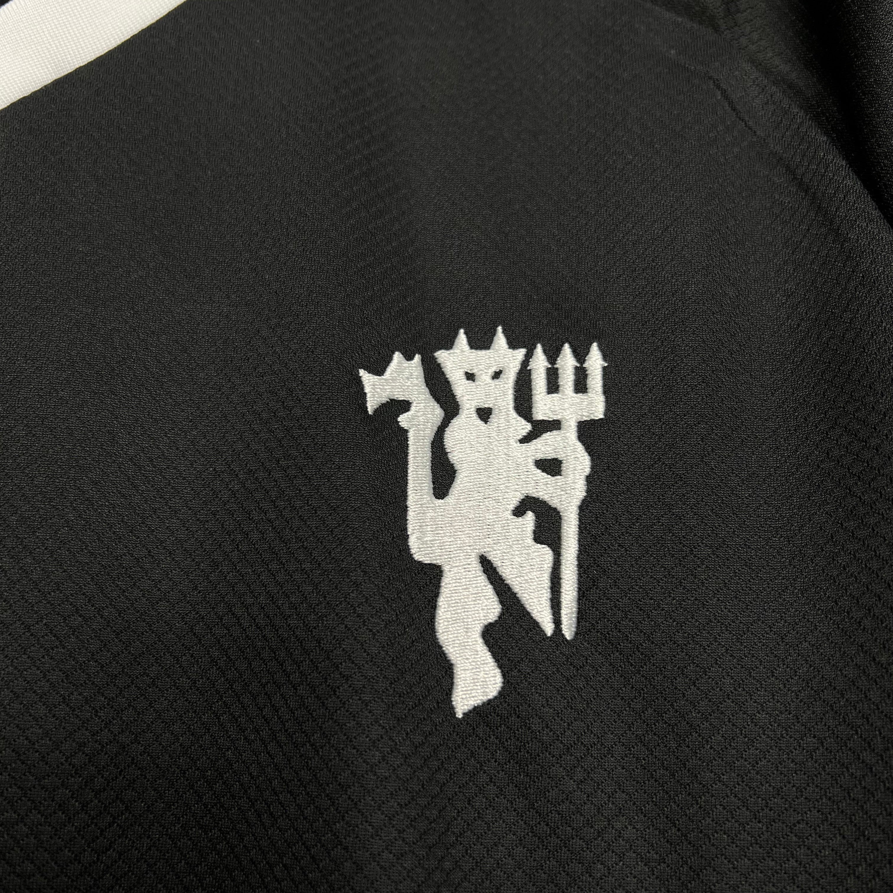 MANCHESTER UNITED - MAILLOT THIRD 24/25