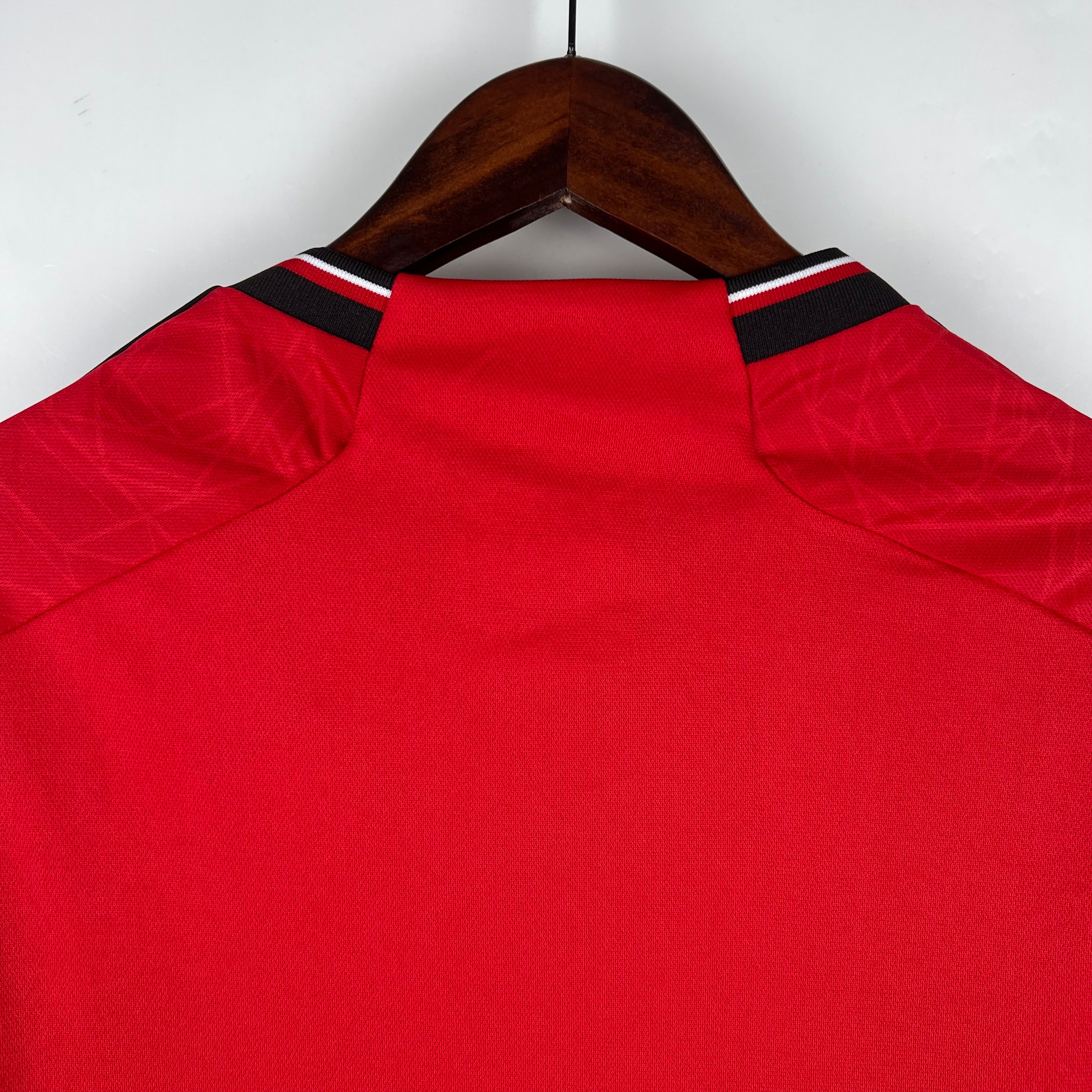 MANCHESTER UNITED - MAILLOT DOMICILE 23/24