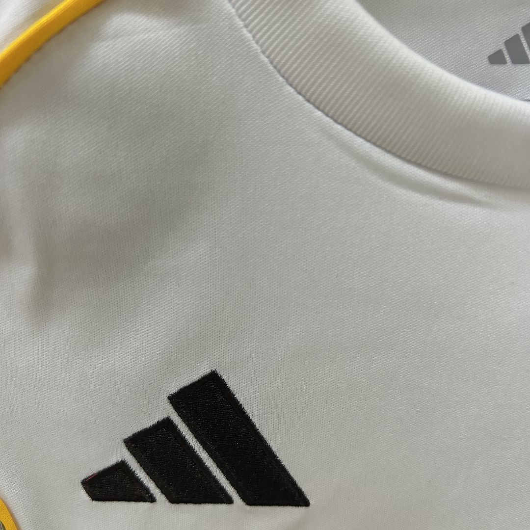 REAL MADRID - ENSEMBLE ENFANT DOMICILE 25/26
