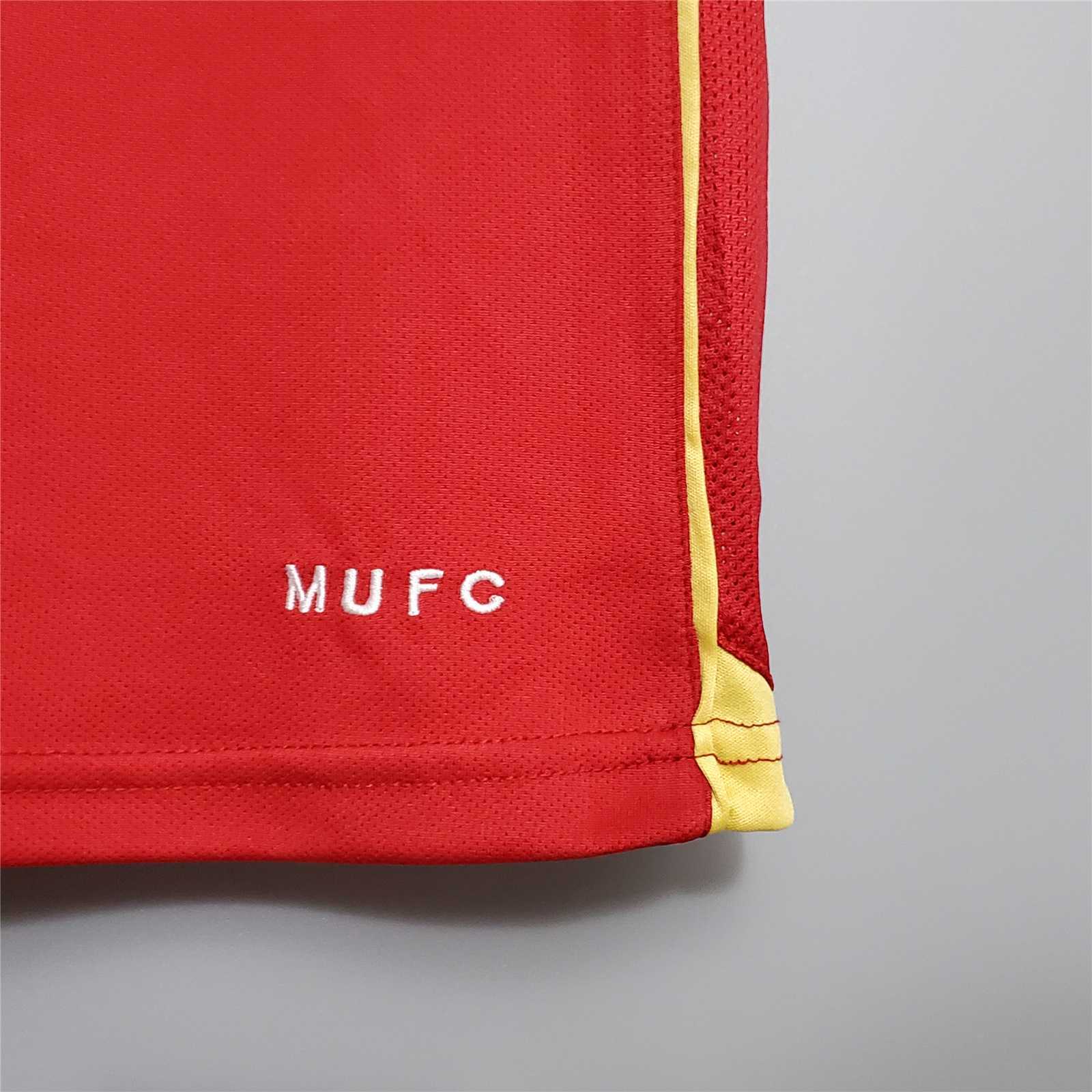 MANCHESTER UNITED - MAILLOT DOMICILE RETRO 06/07