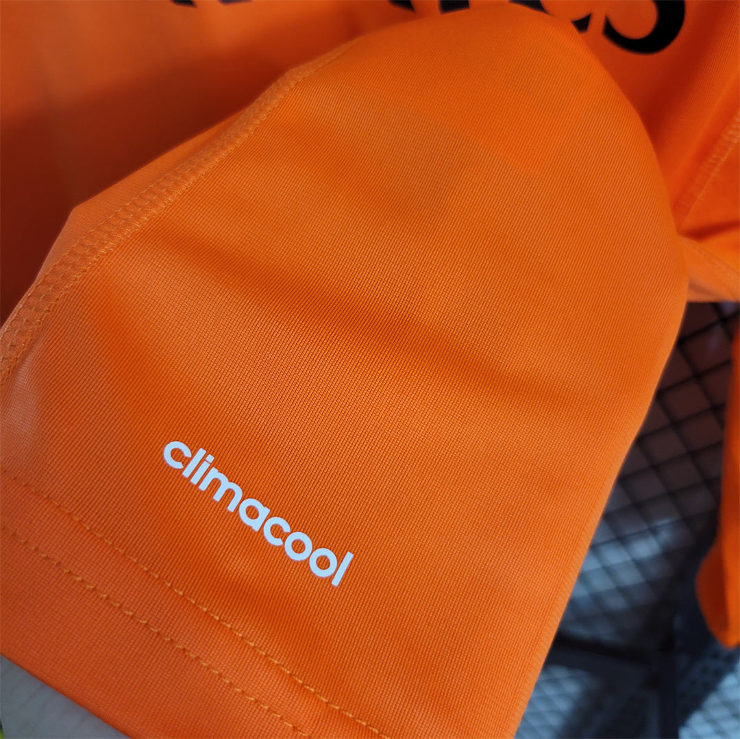 REAL MADRID - MAILLOT EXTÉRIEUR THIRD MANCHES LONGUES RETRO 13/14
