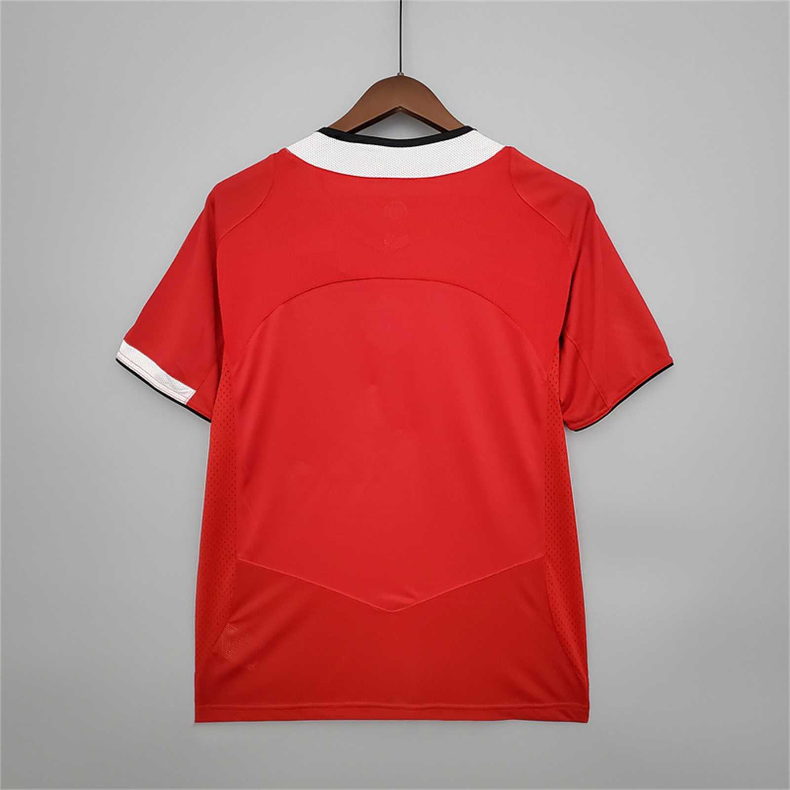 MANCHESTER UNITED - MAILLOT DOMICILE RETRO 04/06