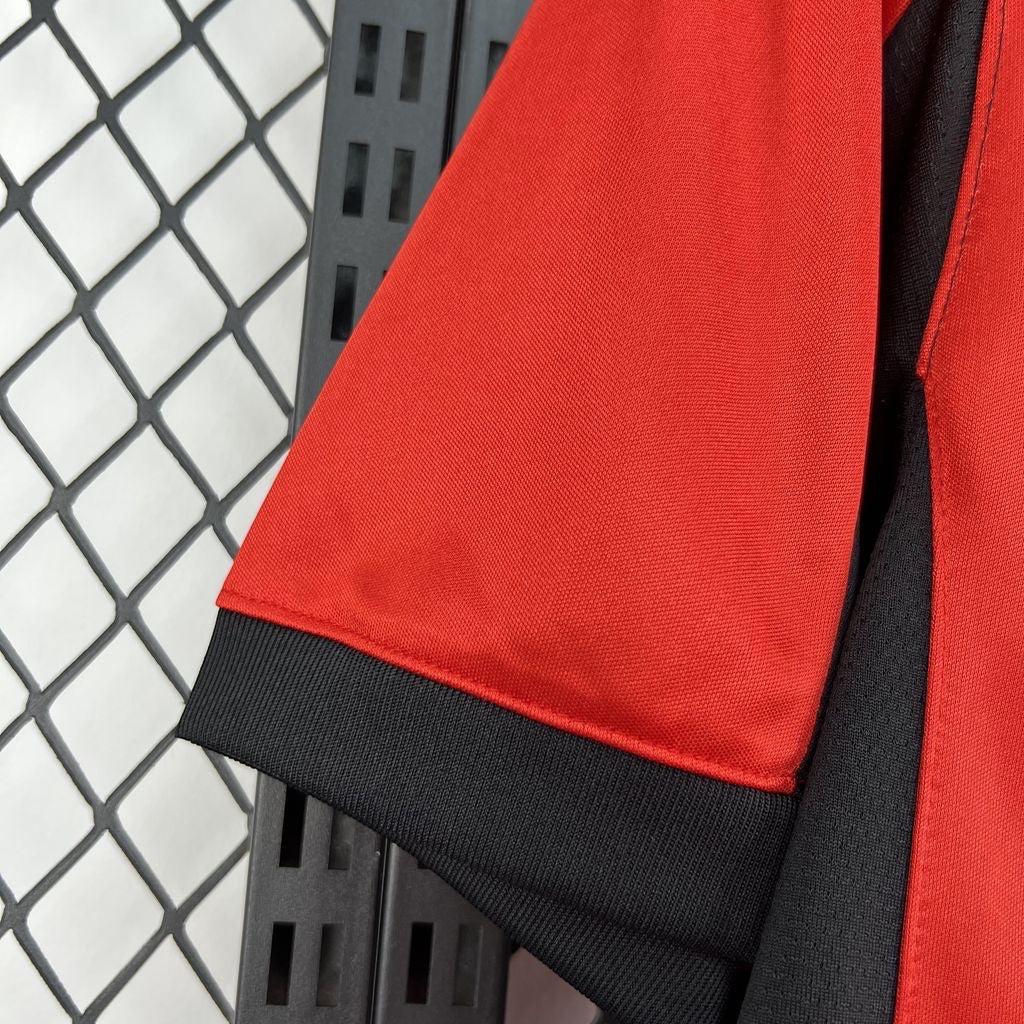 Leazofoot AC Milan 26/27 third football jersey sleeve in red and black performance fabric