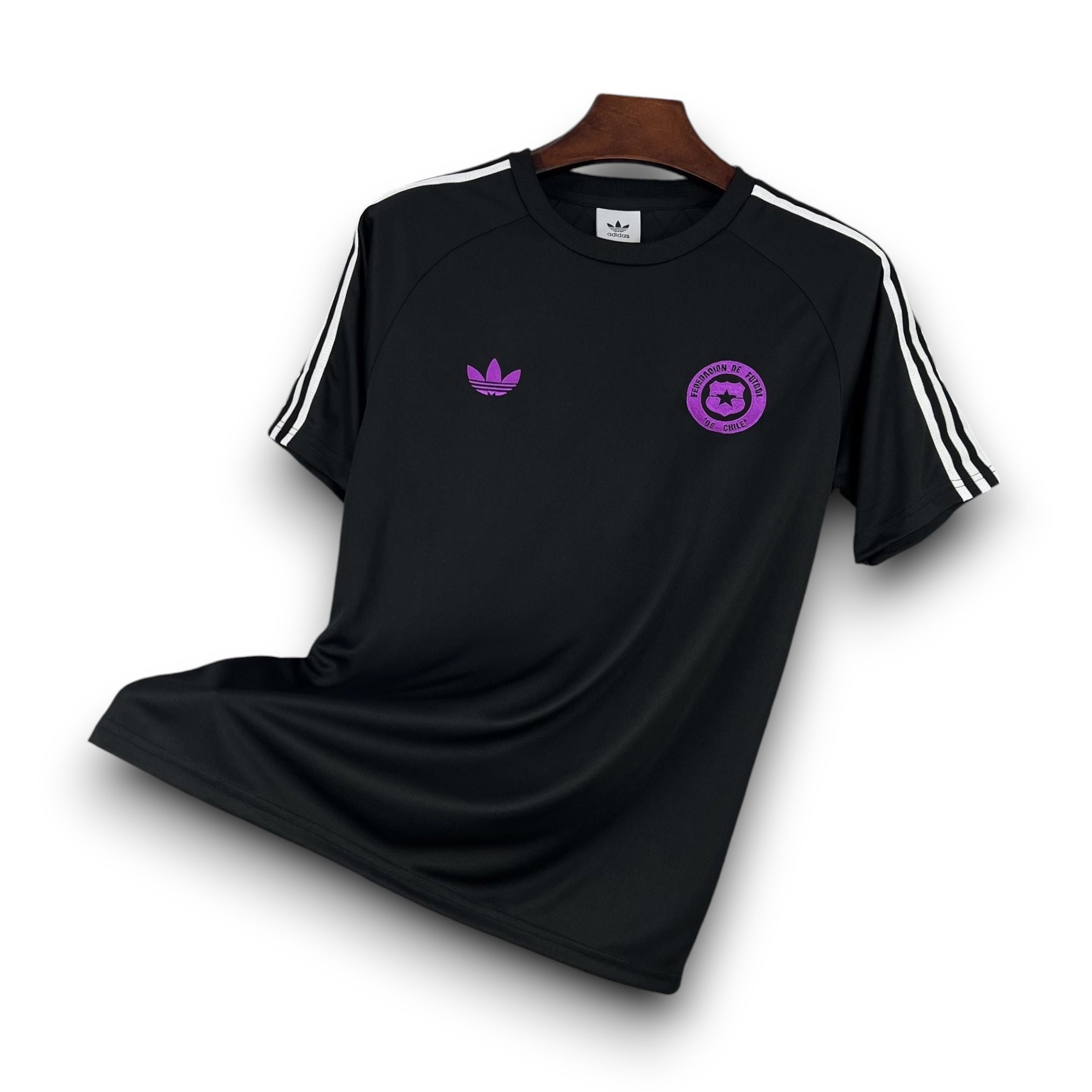 Leazofoot Chile 2026 concept soccer jersey in black with purple logo and crest details and white shoulder stripes.