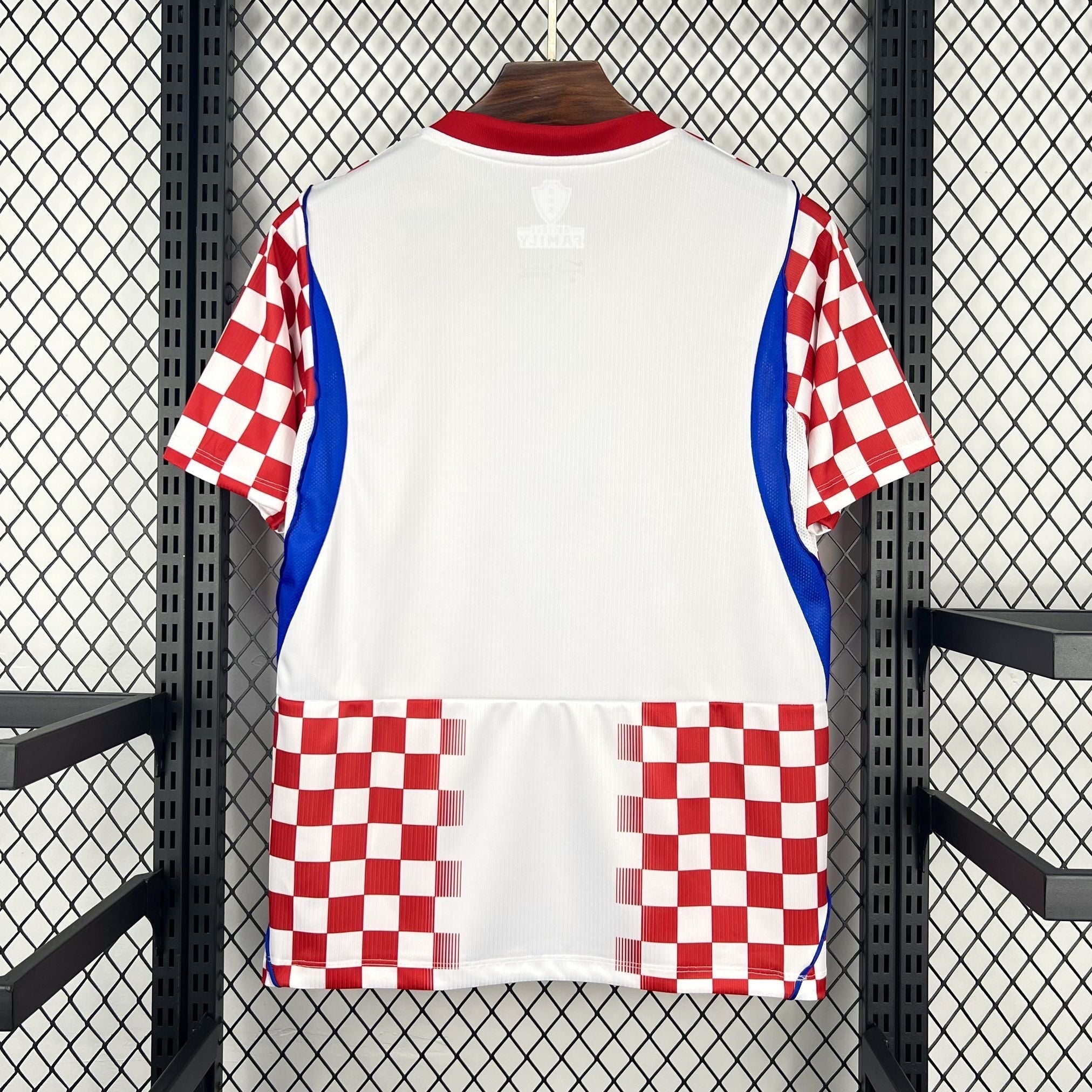 Leazofoot Croatia 2026 home soccer jersey with red and white checkerboard pattern on sleeves and hem.