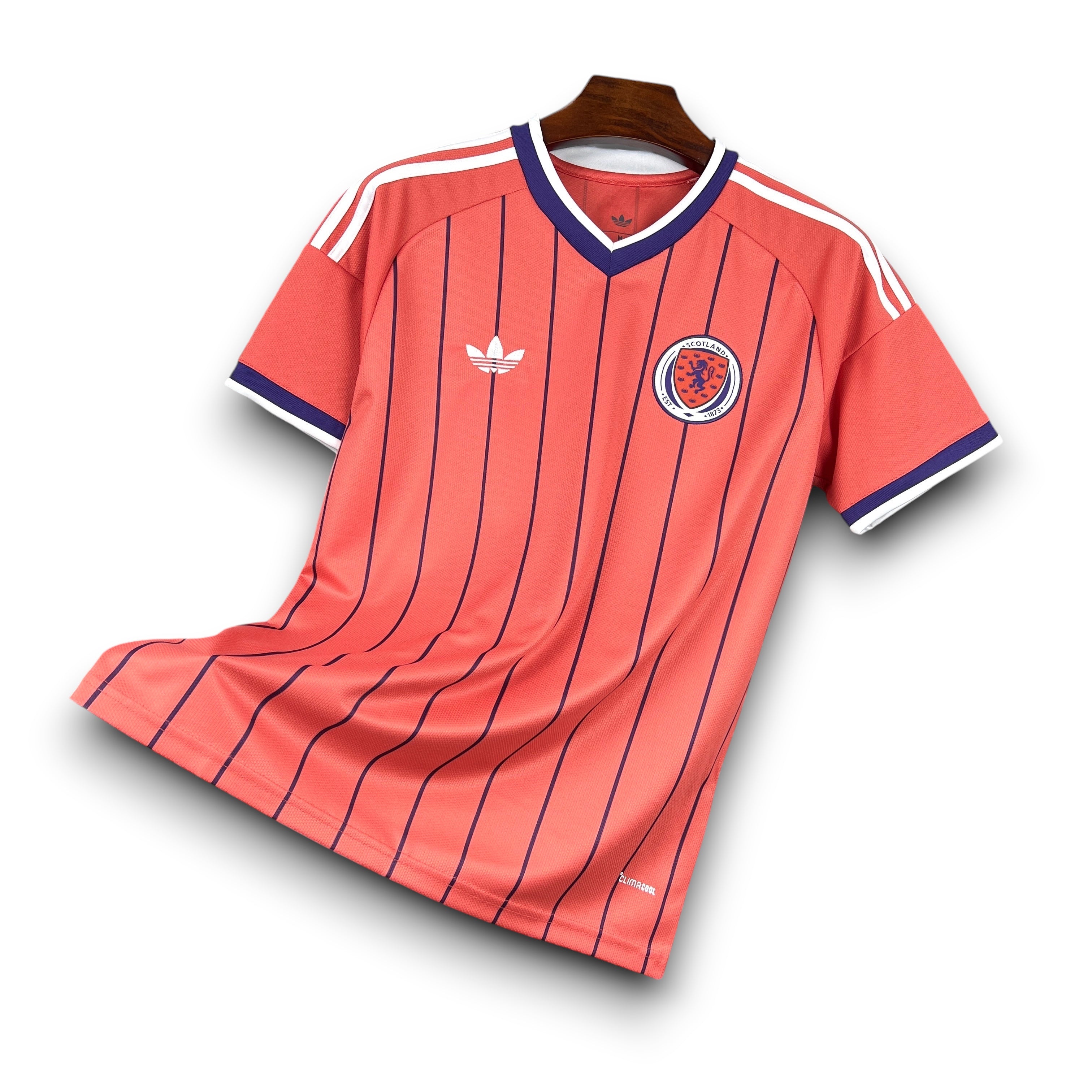 Leazofoot ÉCOSSE 2026 men's coral red soccer jersey with navy pinstripes and white Adidas stripes on sleeves.