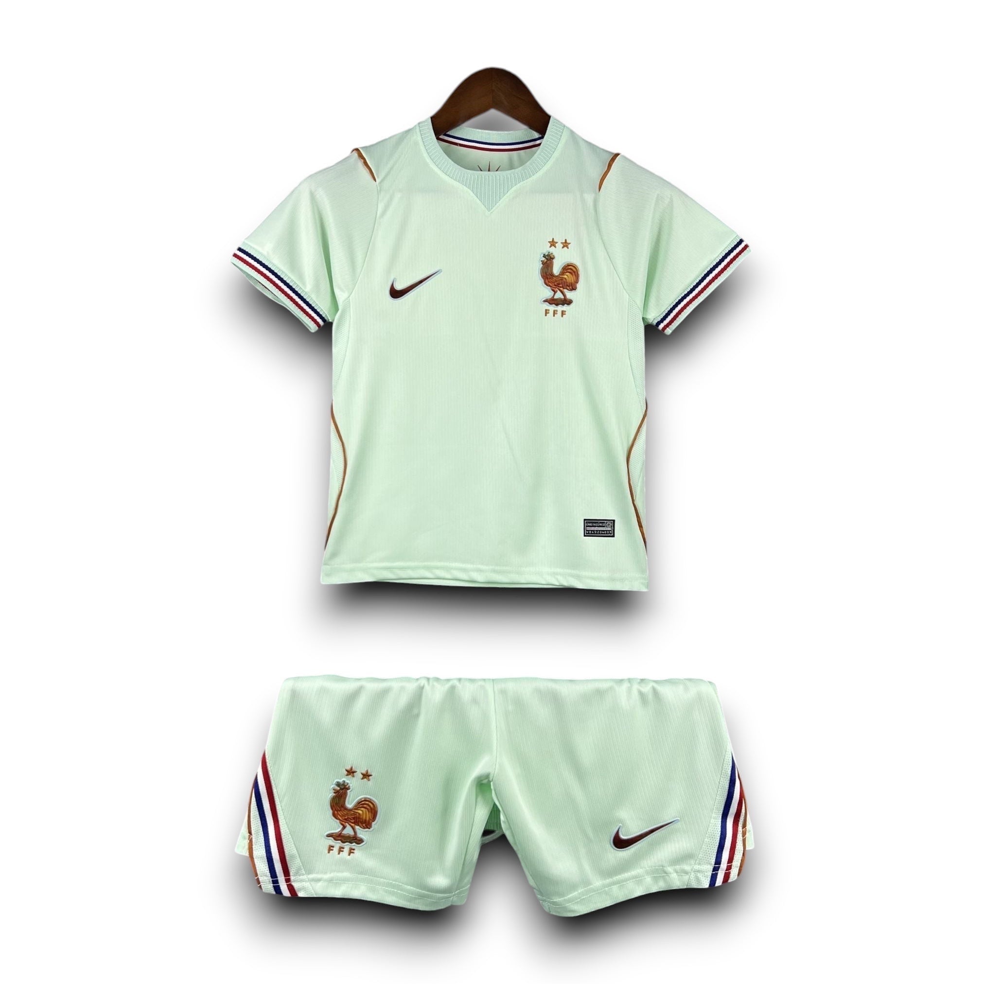 Leazofoot France kids' light green soccer jersey and shorts set with rooster crest and Nike logo.