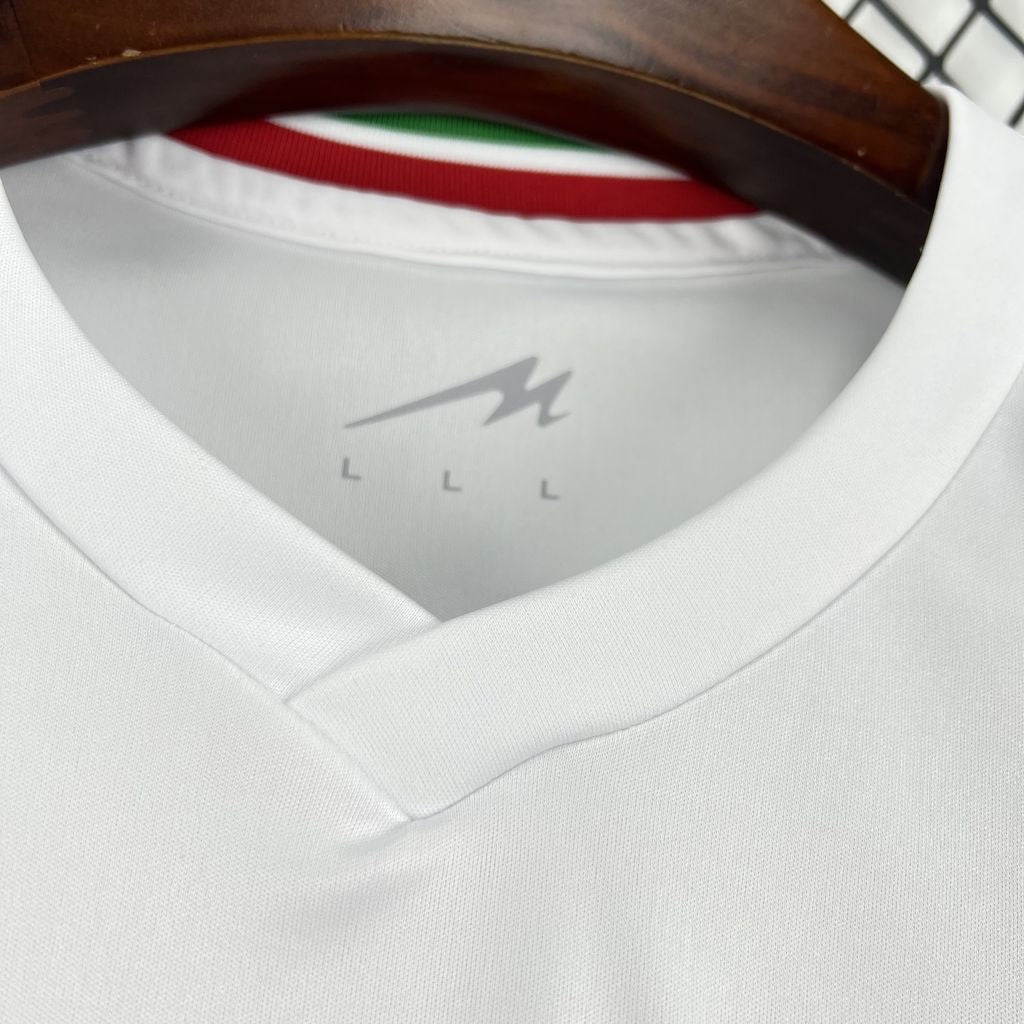 Leazofoot white Iran 2026 home soccer jersey with green, white, and red collar detail and logo on the inner neck.