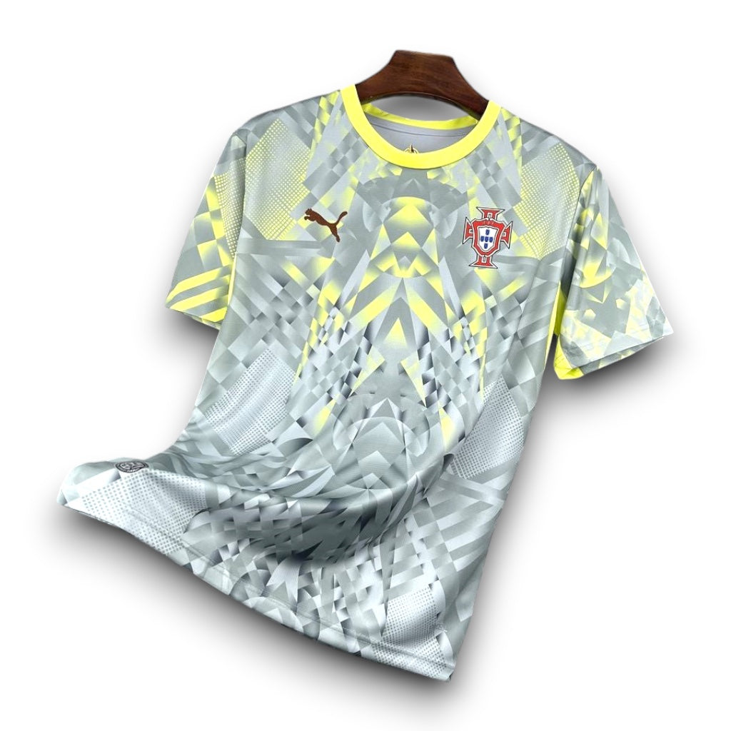 Leazofoot Portugal 2026 goalkeeper jersey in grey and yellow with a geometric pattern and team crest