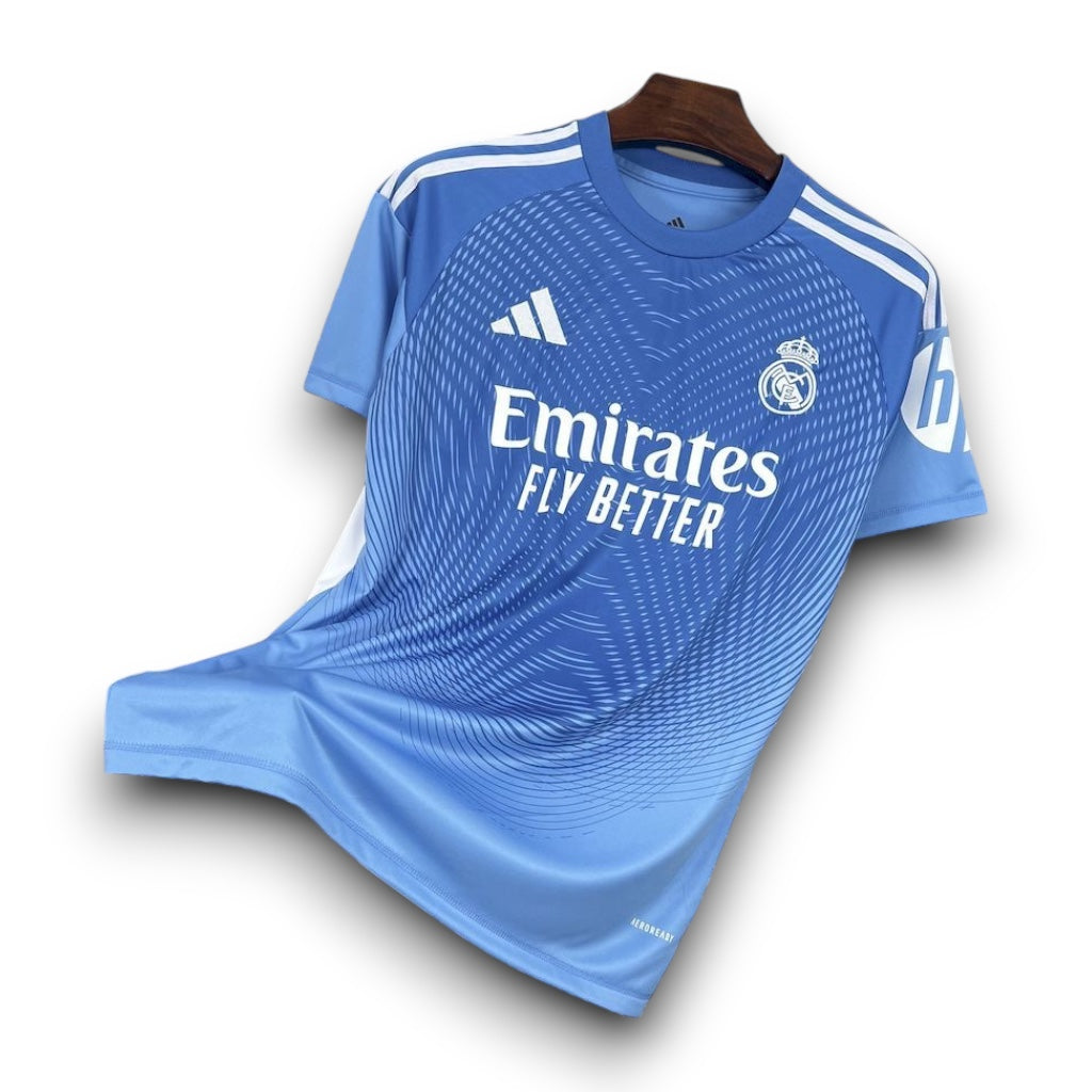 Leazofoot Real Madrid 2025-2026 goalkeeper jersey in light blue with white accents and team crest