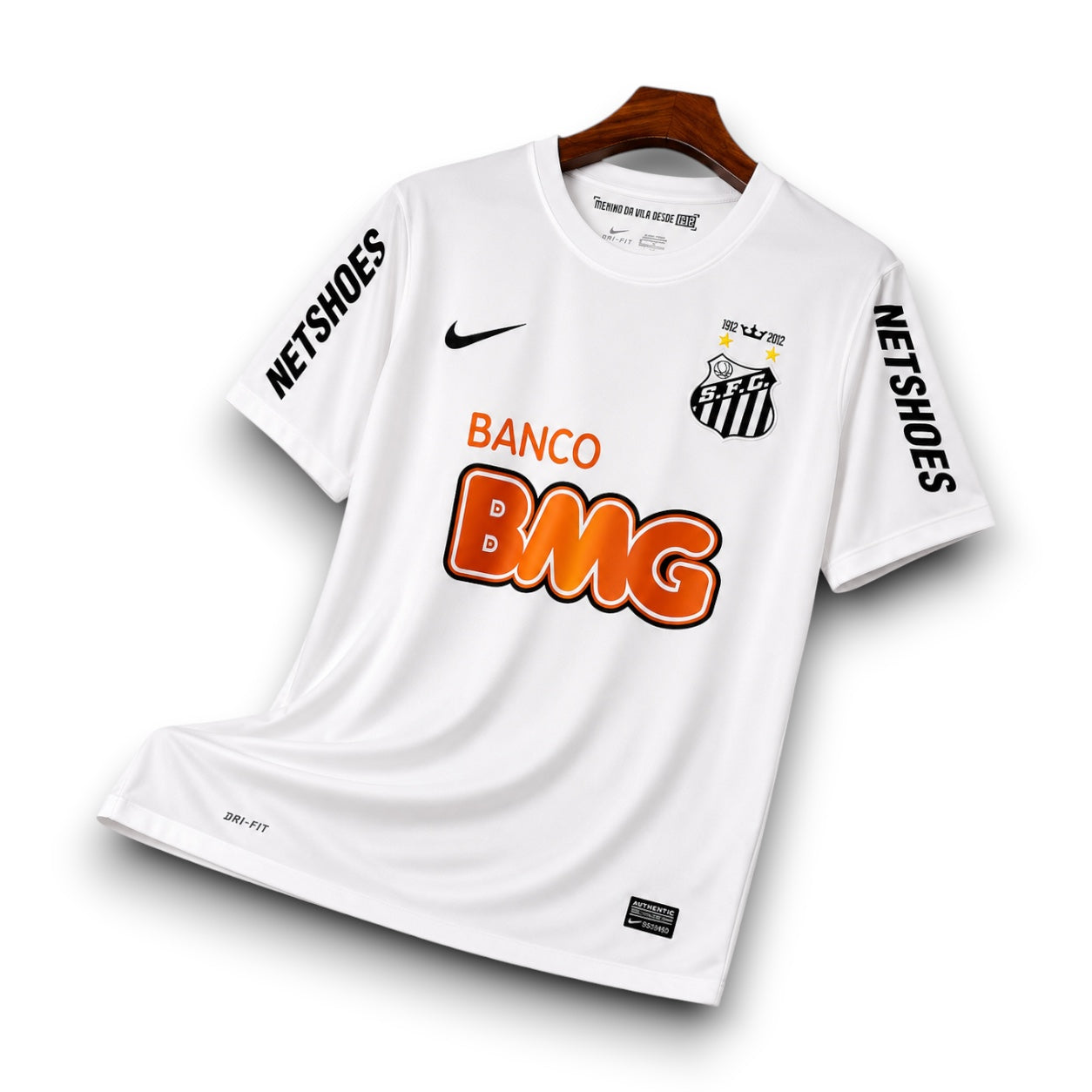 Leazofoot white Santos 2012-2013 away soccer jersey with Nike Dri-Fit technology and sponsor logos.