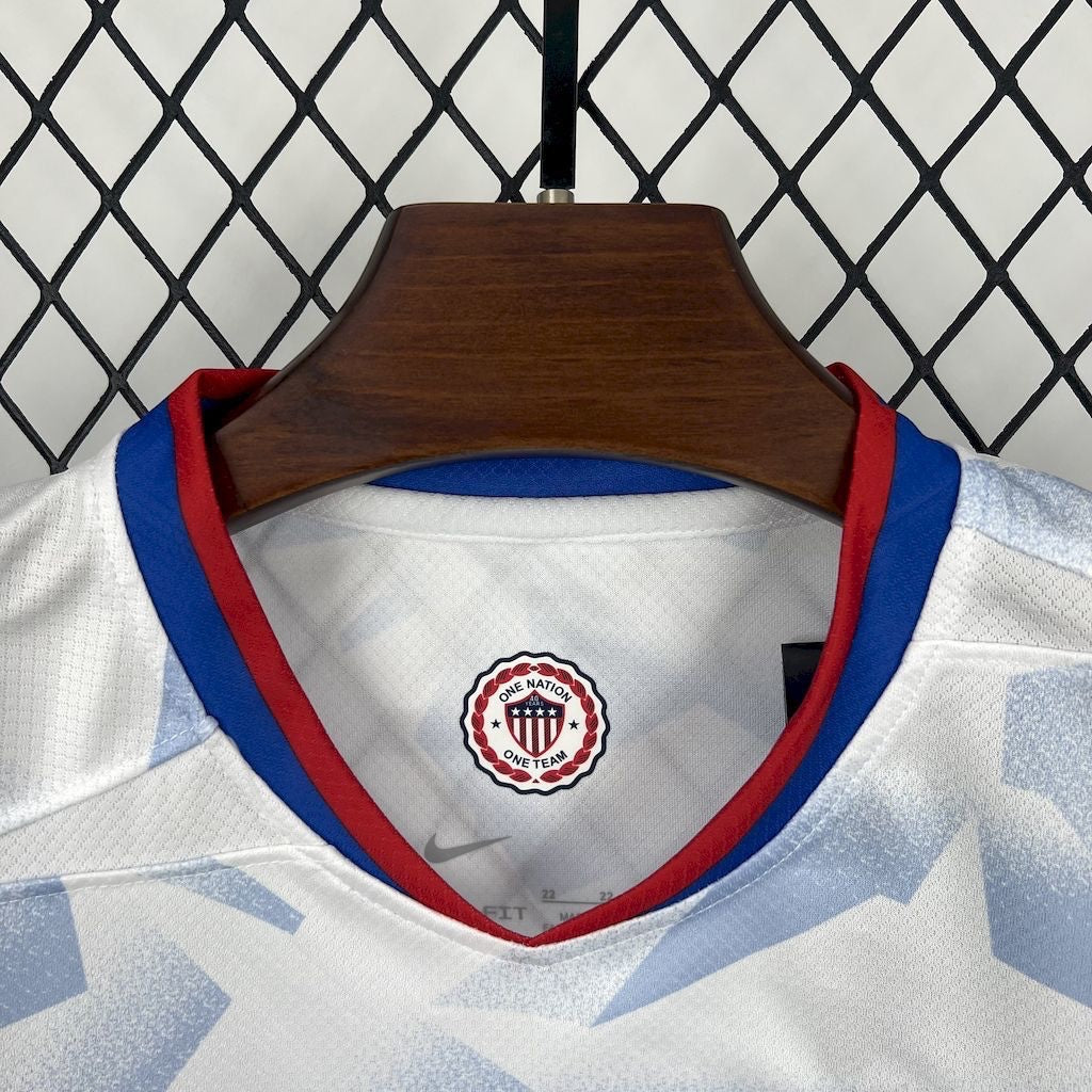Leazofoot USA 2025 home kids soccer jersey featuring a white, blue, and red collar with One Nation One Team emblem.