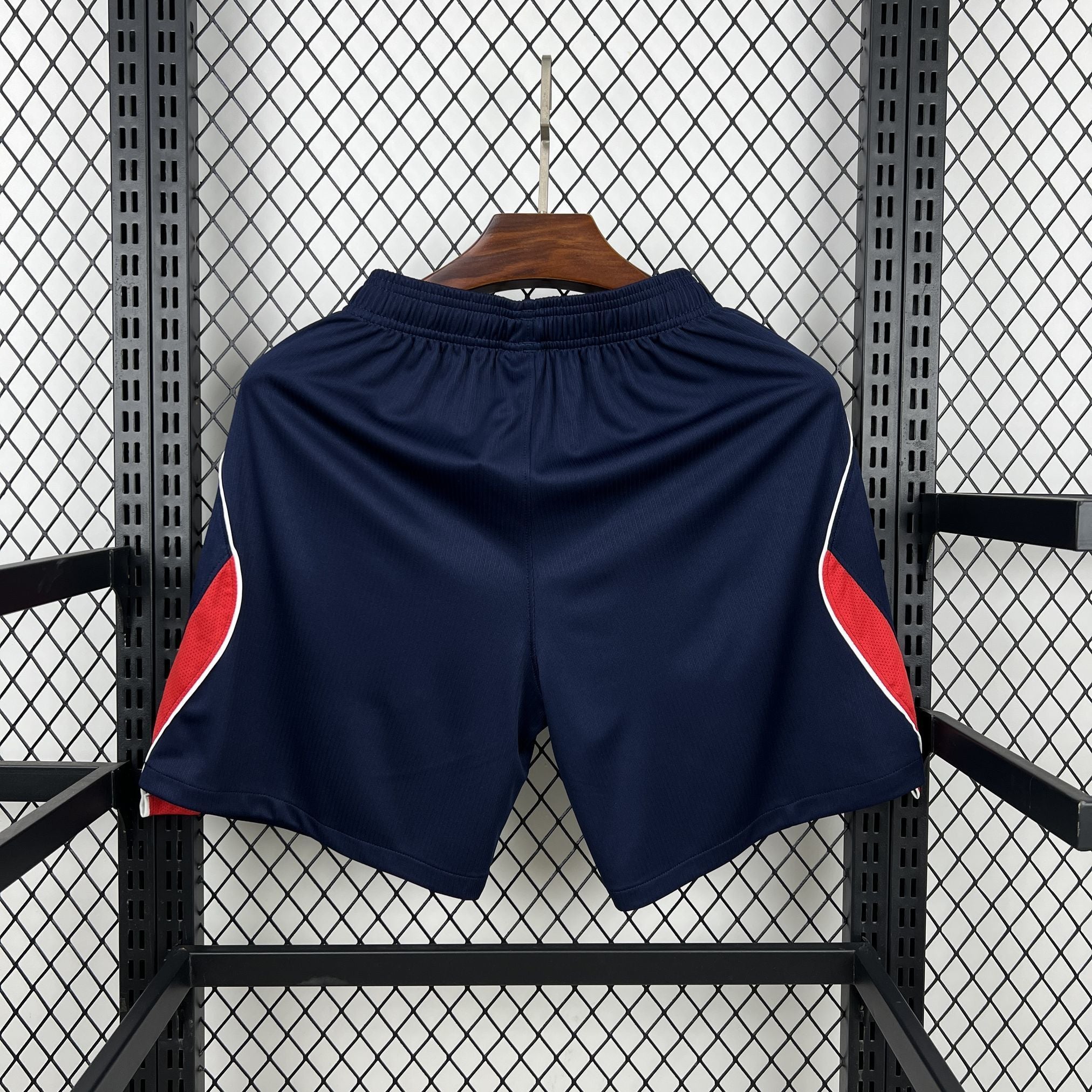ANGLETERRE - SHORT DOMICILE 2026