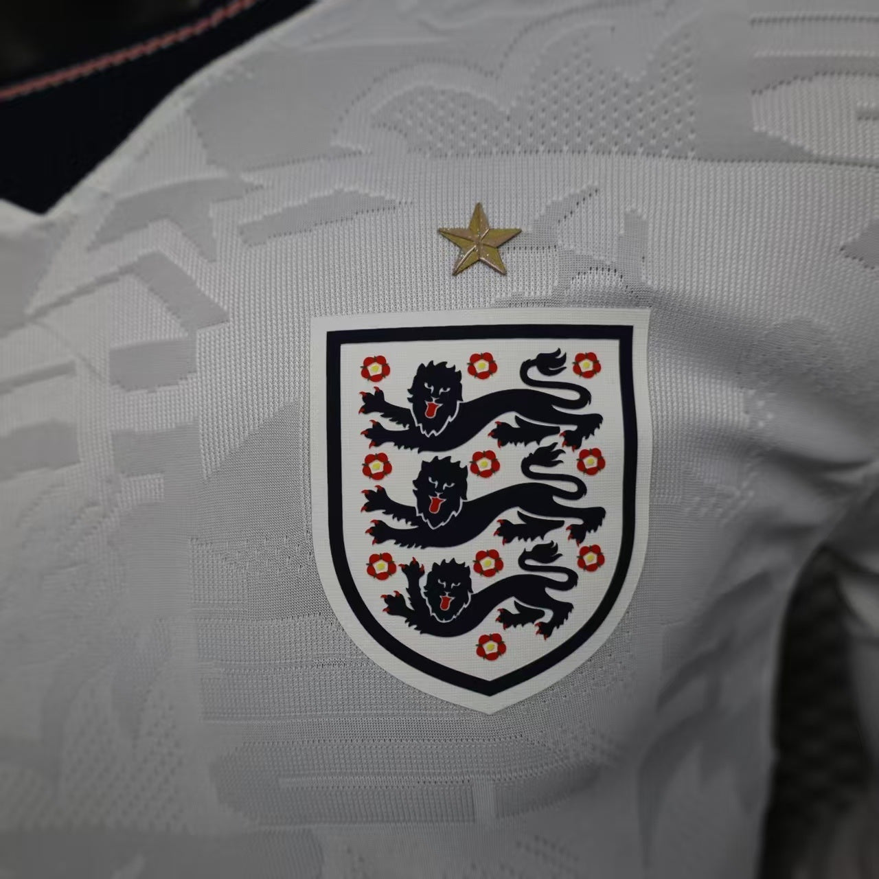 ANGLETERRE - MAILLOT DOMICILE JOUEUR MANCHE LONGUE 2026